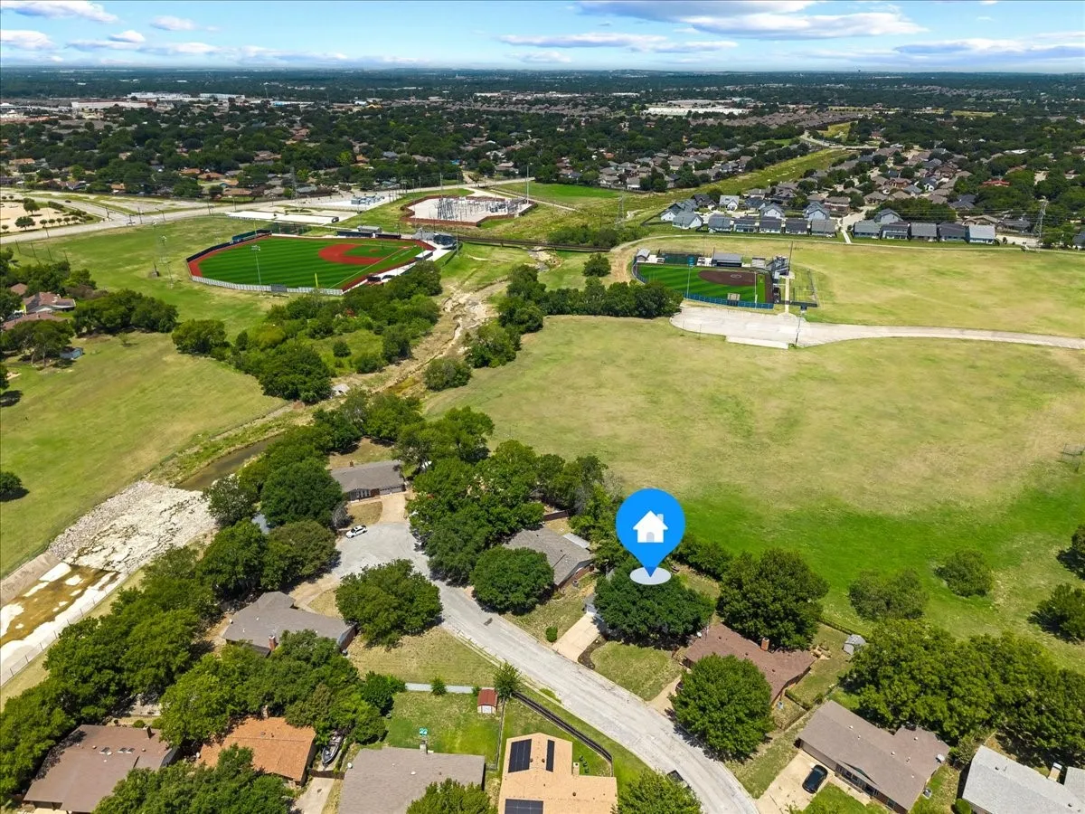 Single Family Residence For Sale in Tarrant County , 7413 Christopher Court, North Richland Hills, Texas 76180, 3 Bedroom, 2 Bathroom, 2 Garage spaces, 1,344 Sqft, built in 1967, mls#21346374, Real Estate Agent in North Richland Hills, Homes For Sale in Tarrant county, Homes For Sale in North Richland Hills, Realtor in North Richland Hills Texas, Real Estate Brokerage Independent Realty Texas, Luminita Cordes Realtor