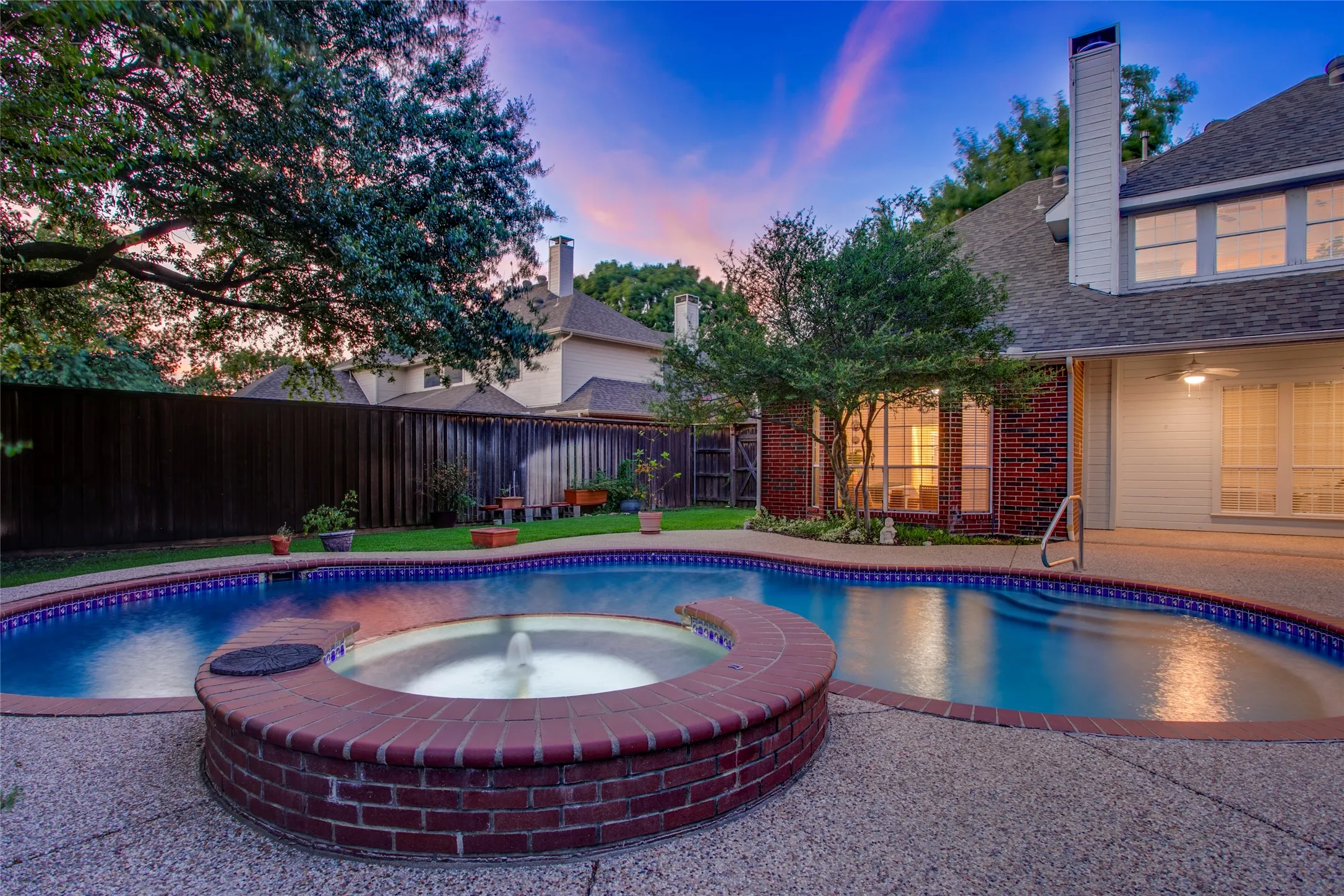 Single Family Residence For Sale in Collin County , 2116 Glendale Drive, Plano, Texas 75023, 4 Bedroom, 4 Bathroom, 2 Garage spaces, 3,509 Sqft, built in 1992, mls#21343963, Real Estate Agent in Plano, Homes For Sale in Collin county, Homes For Sale in Plano, Realtor in Plano Texas, Real Estate Brokerage Independent Realty Texas, Luminita Cordes Realtor