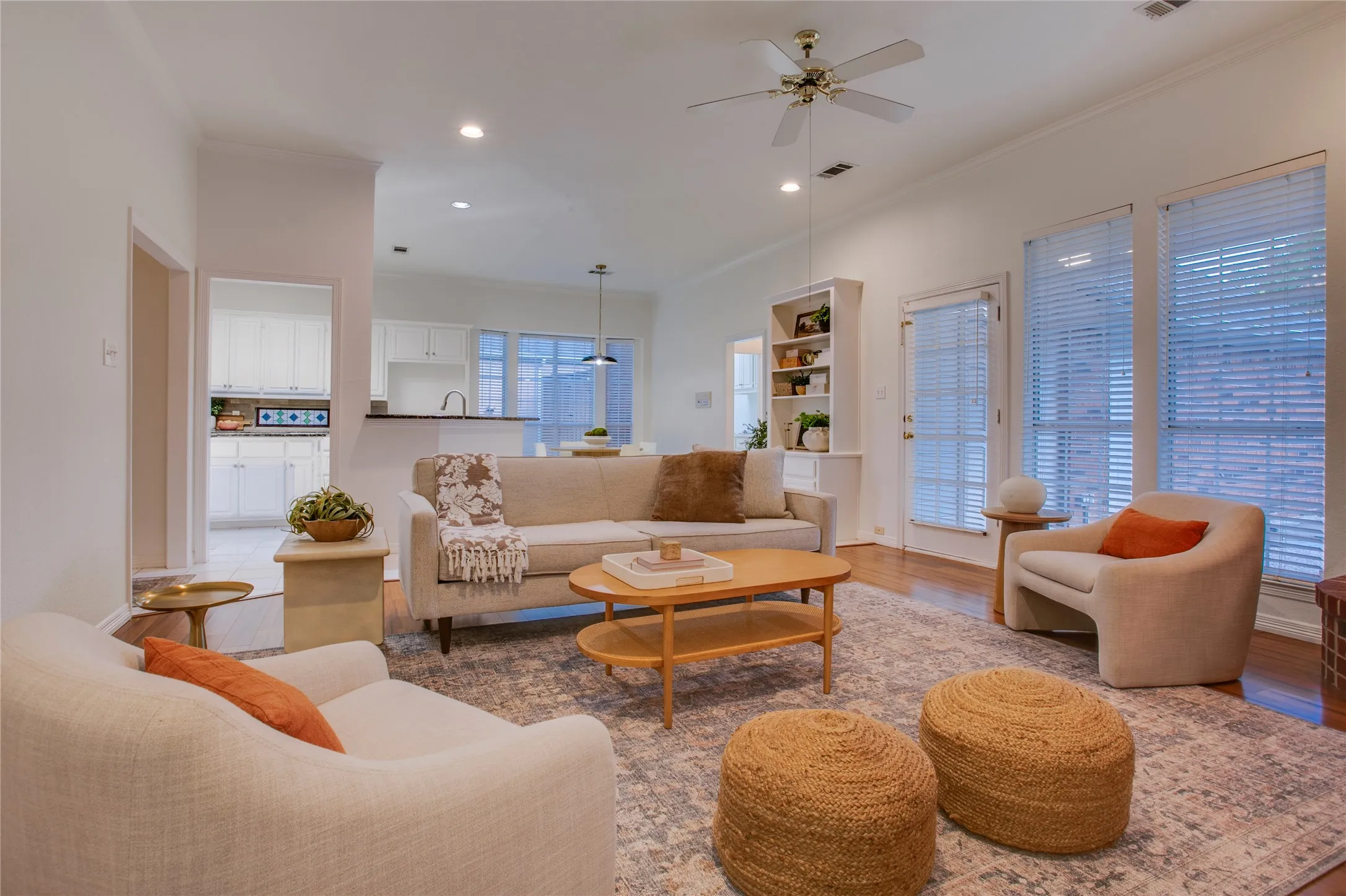 Single Family Residence For Sale in Collin County , 2116 Glendale Drive, Plano, Texas 75023, 4 Bedroom, 4 Bathroom, 2 Garage spaces, 3,509 Sqft, built in 1992, mls#21343963, Real Estate Agent in Plano, Homes For Sale in Collin county, Homes For Sale in Plano, Realtor in Plano Texas, Real Estate Brokerage Independent Realty Texas, Luminita Cordes Realtor