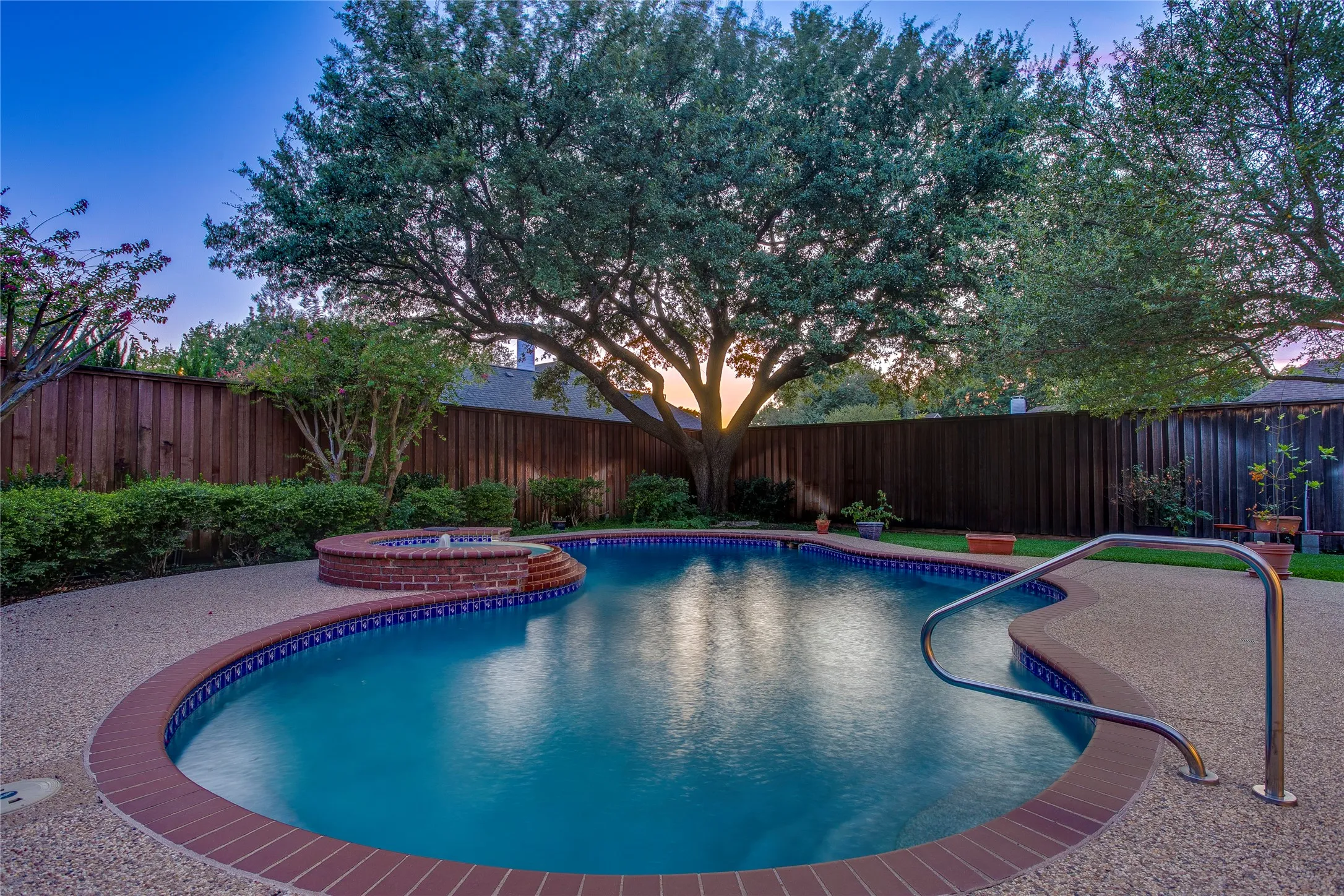 Single Family Residence For Sale in Collin County , 2116 Glendale Drive, Plano, Texas 75023, 4 Bedroom, 4 Bathroom, 2 Garage spaces, 3,509 Sqft, built in 1992, mls#21343963, Real Estate Agent in Plano, Homes For Sale in Collin county, Homes For Sale in Plano, Realtor in Plano Texas, Real Estate Brokerage Independent Realty Texas, Luminita Cordes Realtor