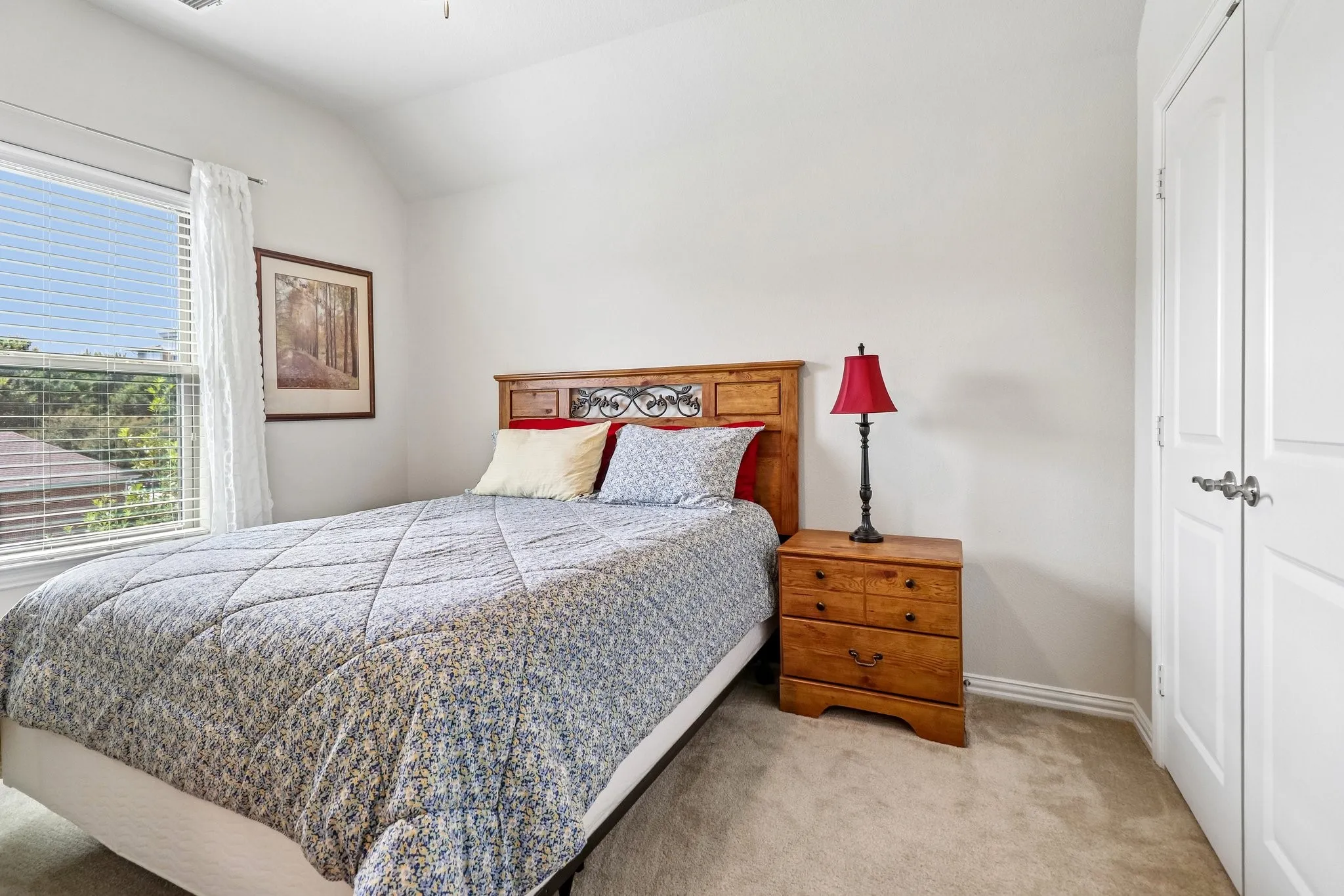 Townhouse For Sale in Dallas County , 618 Alexandra Avenue, Richardson, Texas 75081, 3 Bedroom, 4 Bathroom, 2 Garage spaces, 1,939 Sqft, built in 2014, mls#21346603, Real Estate Agent in Richardson, Homes For Sale in Dallas county, Homes For Sale in Richardson, Realtor in Richardson Texas, Real Estate Brokerage Independent Realty Texas, Luminita Cordes Realtor