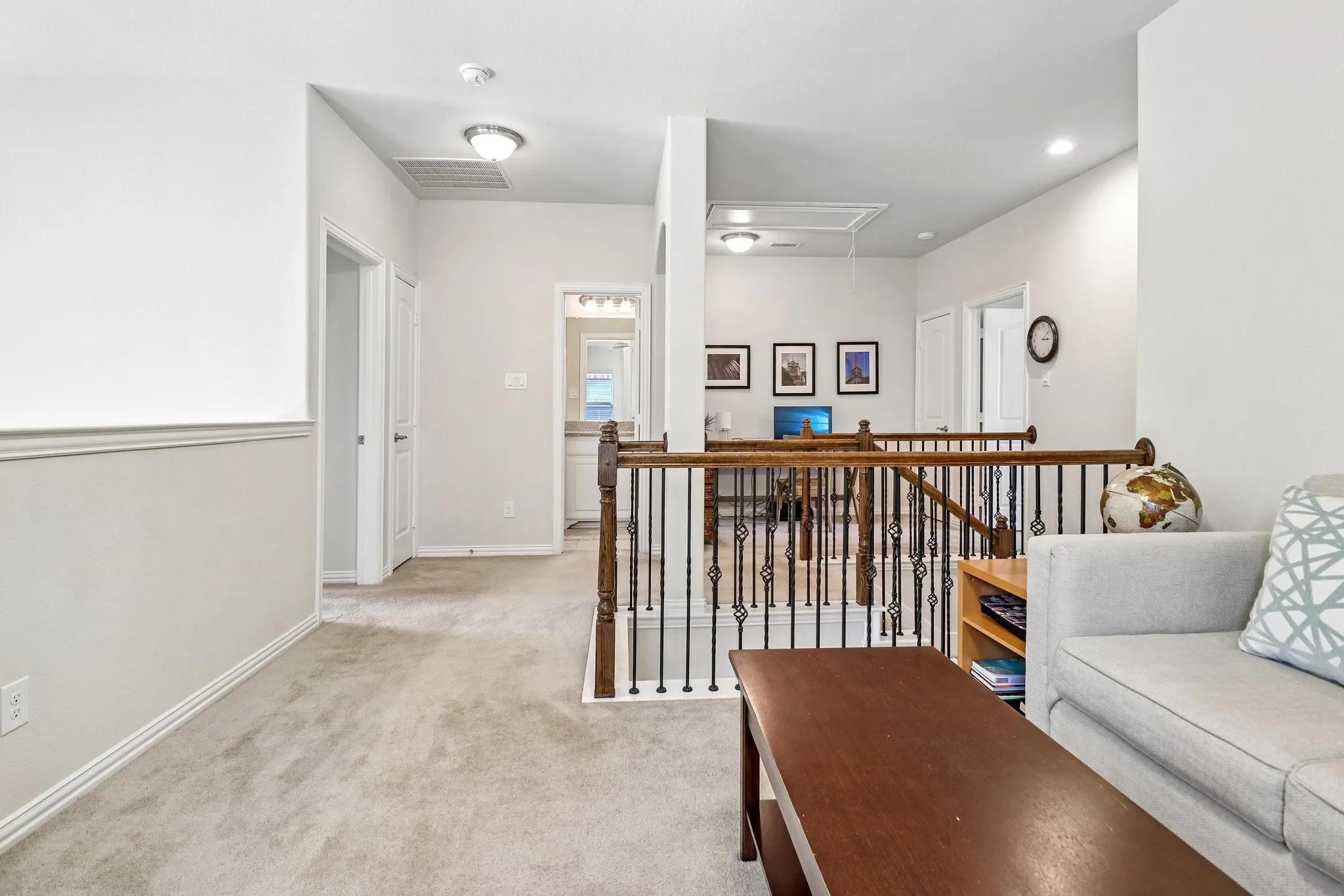 Townhouse For Sale in Dallas County , 618 Alexandra Avenue, Richardson, Texas 75081, 3 Bedroom, 4 Bathroom, 2 Garage spaces, 1,939 Sqft, built in 2014, mls#21346603, Real Estate Agent in Richardson, Homes For Sale in Dallas county, Homes For Sale in Richardson, Realtor in Richardson Texas, Real Estate Brokerage Independent Realty Texas, Luminita Cordes Realtor