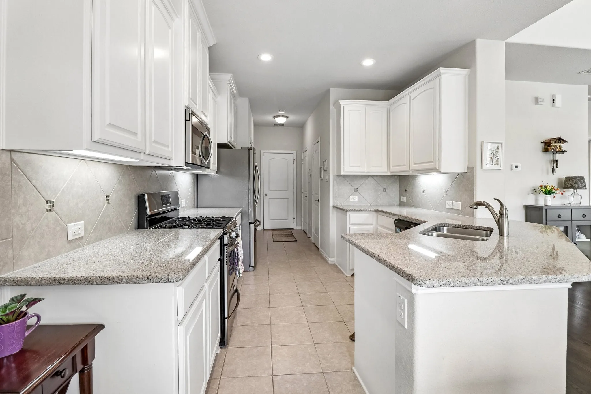 Townhouse For Sale in Dallas County , 618 Alexandra Avenue, Richardson, Texas 75081, 3 Bedroom, 4 Bathroom, 2 Garage spaces, 1,939 Sqft, built in 2014, mls#21346603, Real Estate Agent in Richardson, Homes For Sale in Dallas county, Homes For Sale in Richardson, Realtor in Richardson Texas, Real Estate Brokerage Independent Realty Texas, Luminita Cordes Realtor