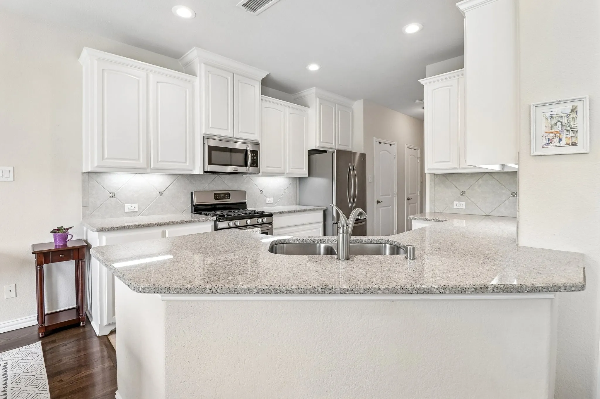 Townhouse For Sale in Dallas County , 618 Alexandra Avenue, Richardson, Texas 75081, 3 Bedroom, 4 Bathroom, 2 Garage spaces, 1,939 Sqft, built in 2014, mls#21346603, Real Estate Agent in Richardson, Homes For Sale in Dallas county, Homes For Sale in Richardson, Realtor in Richardson Texas, Real Estate Brokerage Independent Realty Texas, Luminita Cordes Realtor