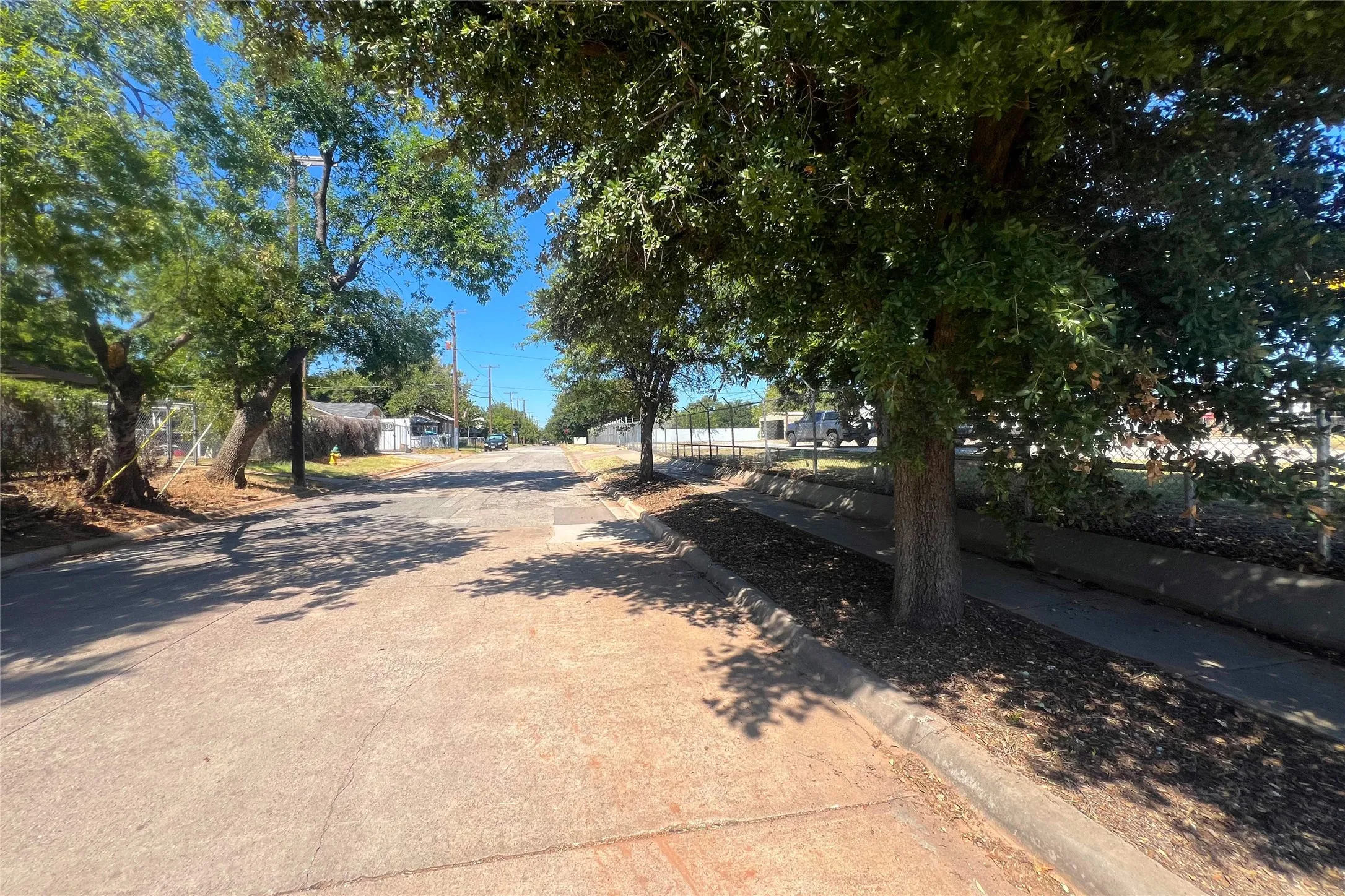 Improved Land For Sale in Wichita County , 231 Central Expressway 287 Freeway E, Wichita Falls, Texas 76301, 0, 0, Garage spaces, 0 Sqft, built in 1996, Price $750,000, mls#21346796, Real Estate Agent in Wichita Falls, Homes For Sale in Wichita county, Homes For Sale in Wichita Falls, Realtor in Wichita Falls Texas, Real Estate Brokerage Independent Realty Texas, Luminita Cordes Realtor