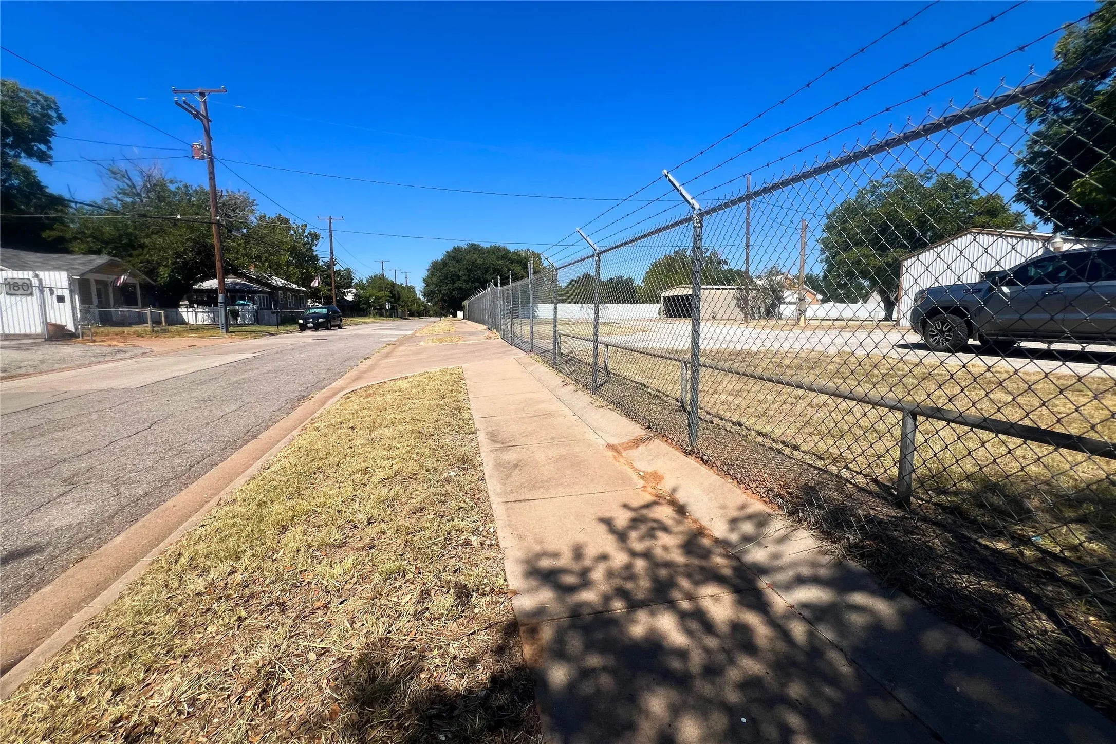 Improved Land For Sale in Wichita County , 231 Central Expressway 287 Freeway E, Wichita Falls, Texas 76301, 0, 0, Garage spaces, 0 Sqft, built in 1996, Price $750,000, mls#21346796, Real Estate Agent in Wichita Falls, Homes For Sale in Wichita county, Homes For Sale in Wichita Falls, Realtor in Wichita Falls Texas, Real Estate Brokerage Independent Realty Texas, Luminita Cordes Realtor