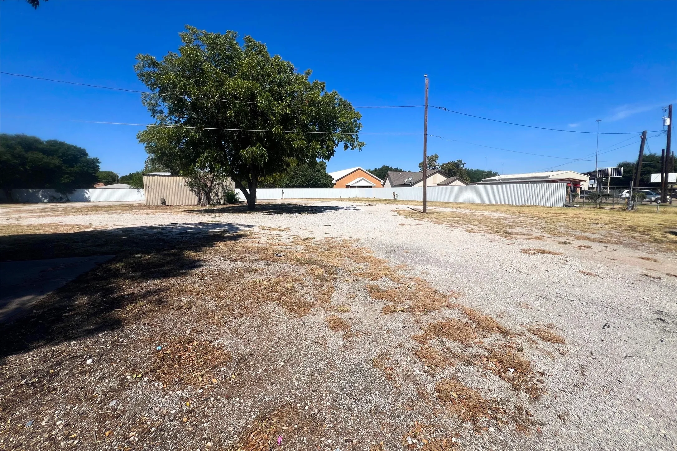Improved Land For Sale in Wichita County , 231 Central Expressway 287 Freeway E, Wichita Falls, Texas 76301, 0, 0, Garage spaces, 0 Sqft, built in 1996, Price $750,000, mls#21346796, Real Estate Agent in Wichita Falls, Homes For Sale in Wichita county, Homes For Sale in Wichita Falls, Realtor in Wichita Falls Texas, Real Estate Brokerage Independent Realty Texas, Luminita Cordes Realtor