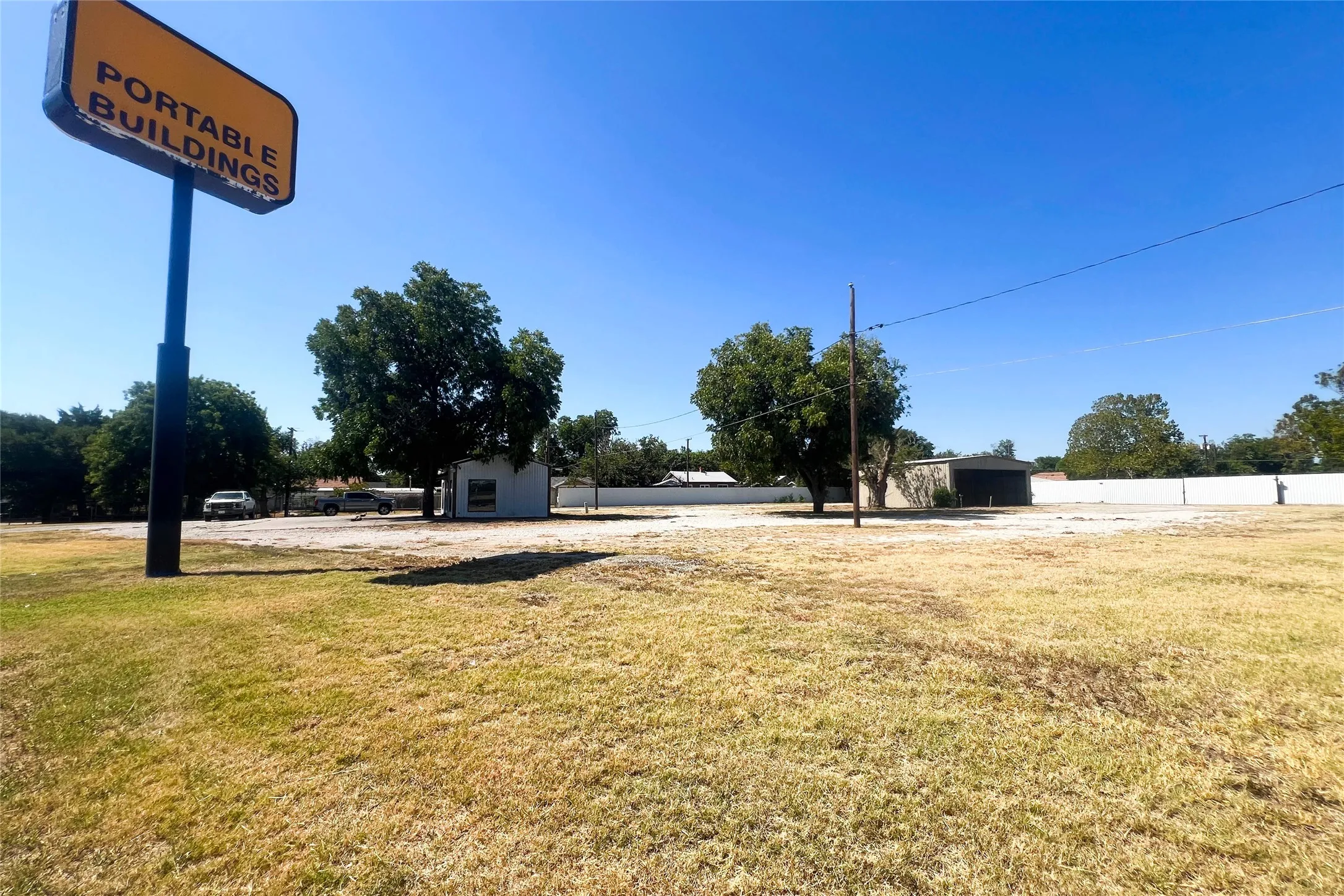 Improved Land For Sale in Wichita County , 231 Central Expressway 287 Freeway E, Wichita Falls, Texas 76301, 0, 0, Garage spaces, 0 Sqft, built in 1996, Price $750,000, mls#21346796, Real Estate Agent in Wichita Falls, Homes For Sale in Wichita county, Homes For Sale in Wichita Falls, Realtor in Wichita Falls Texas, Real Estate Brokerage Independent Realty Texas, Luminita Cordes Realtor