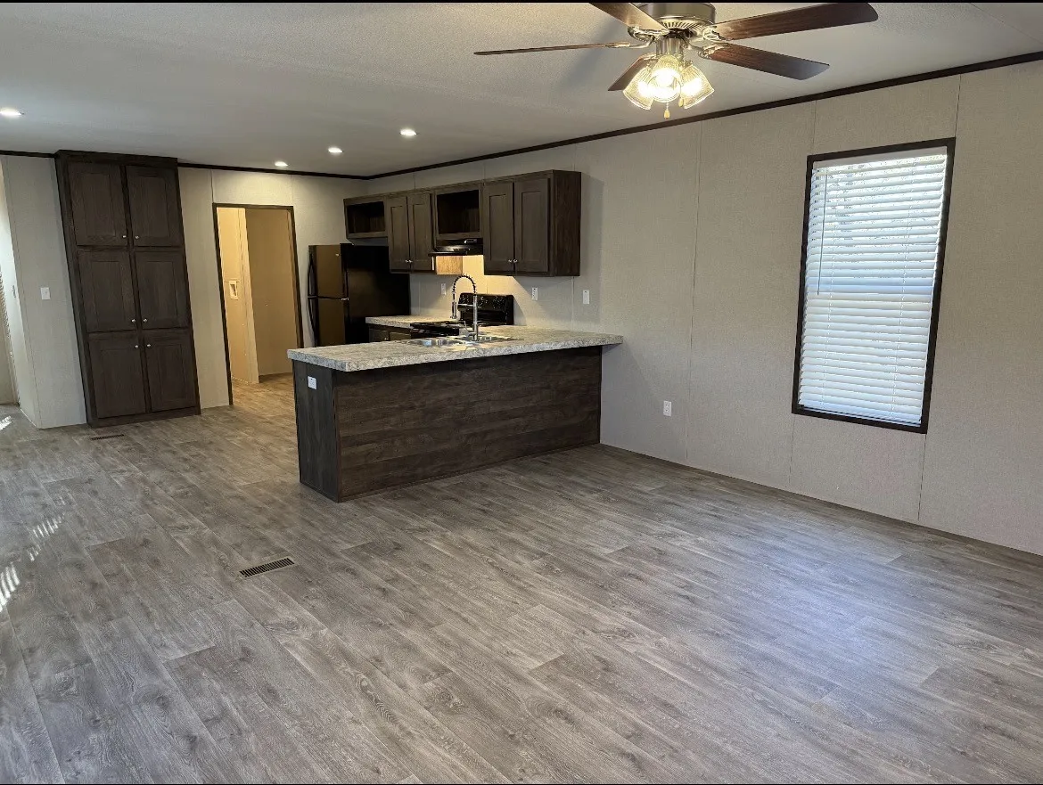 Mobile Home For Rent in Palo Pinto County , 221 W Division Street, Graford, Texas 76449, 3 Bedroom, 2 Bathroom, Garage spaces, 1,216 Sqft, built in 2024, mls#21345874, Real Estate Agent in Graford, Homes For Rent in Palo Pinto county, Homes For Rent in Graford, Realtor in Graford Texas, Real Estate Brokerage Independent Realty Texas, Luminita Cordes Realtor