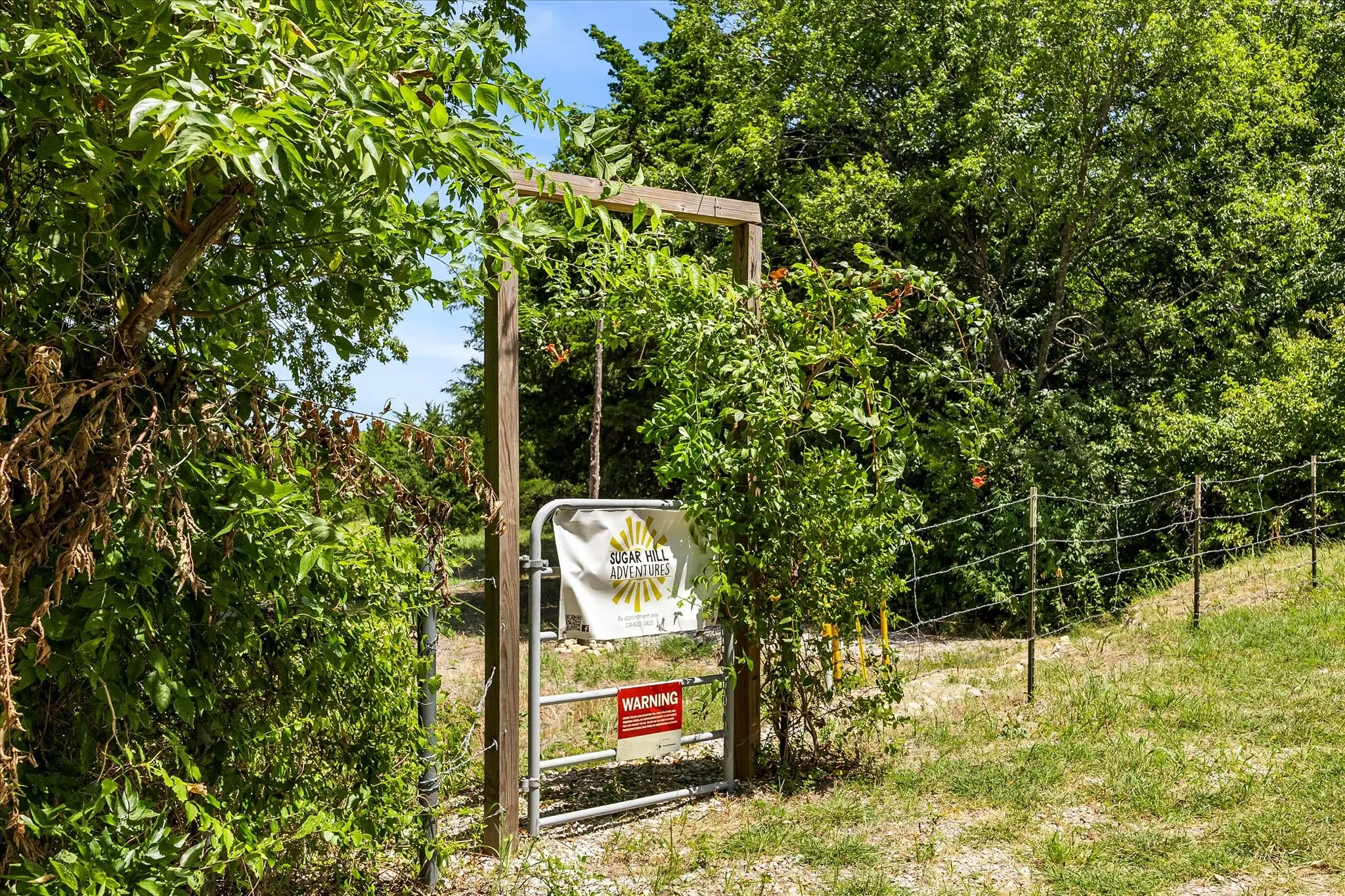 The property has direct access to the Northeast Texas Trail/Chaparral Trail. Located just 1.5 miles to the Onion Shed in Farmersville.