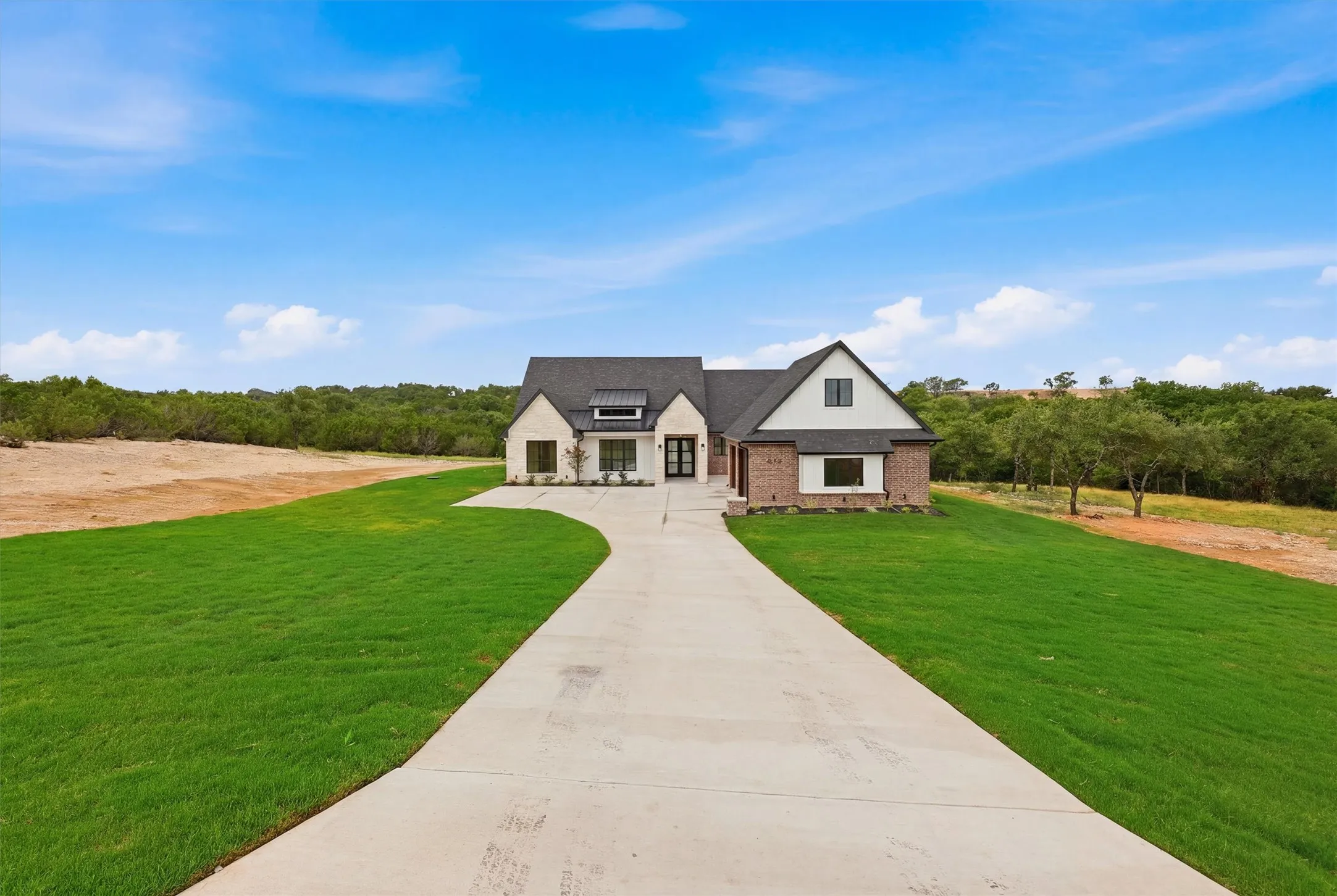 Single Family Residence For Sale in Parker County , 2020 Preserve Trail, Weatherford, Texas 76087, 4 Bedroom, 4 Bathroom, 2 Garage spaces, 2,854 Sqft, built in 2026, mls#21346570, Real Estate Agent in Weatherford, Homes For Sale in Parker county, Homes For Sale in Weatherford, Realtor in Weatherford Texas, Real Estate Brokerage Independent Realty Texas, Luminita Cordes Realtor