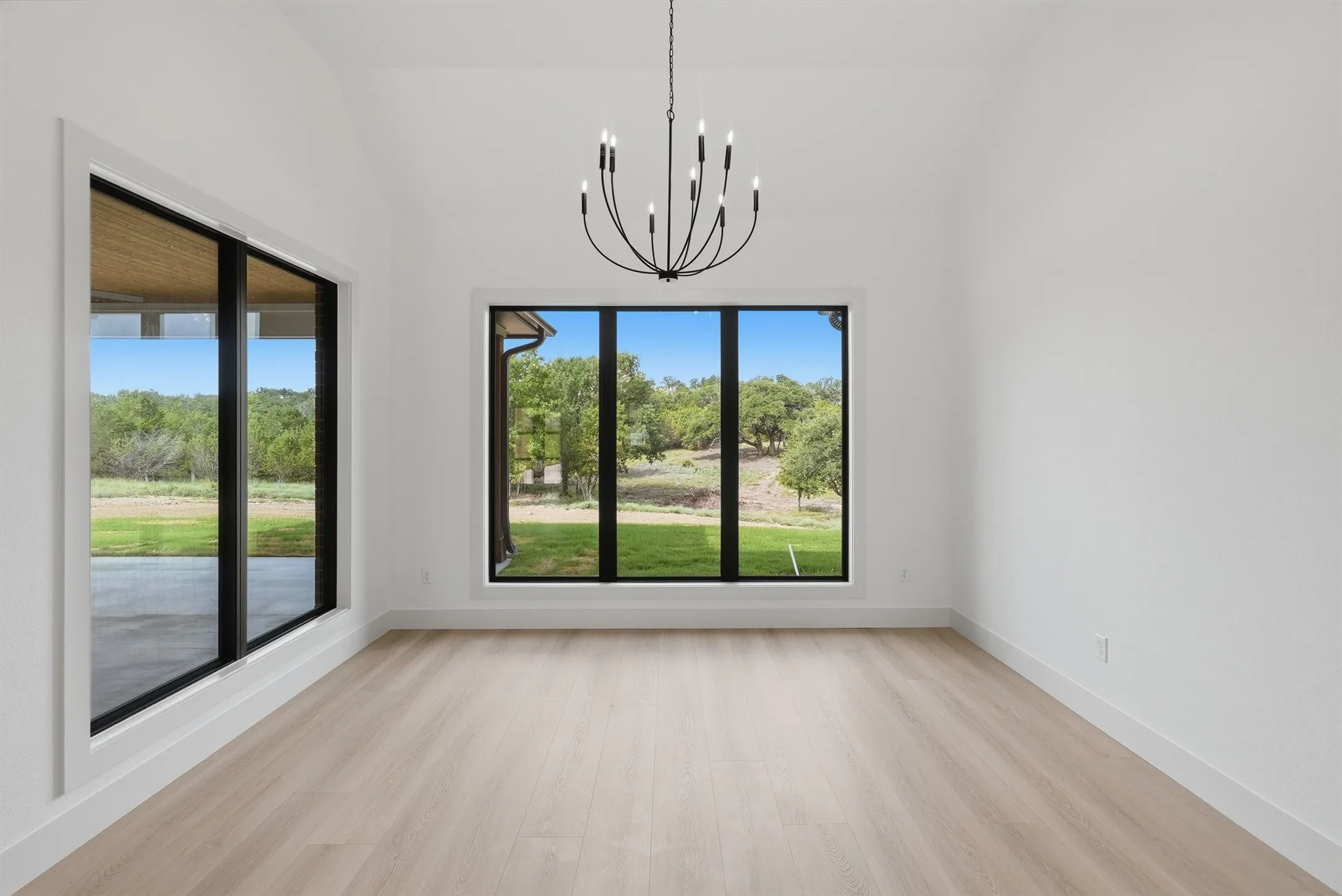 Single Family Residence For Sale in Parker County , 2020 Preserve Trail, Weatherford, Texas 76087, 4 Bedroom, 4 Bathroom, 2 Garage spaces, 2,854 Sqft, built in 2026, mls#21346570, Real Estate Agent in Weatherford, Homes For Sale in Parker county, Homes For Sale in Weatherford, Realtor in Weatherford Texas, Real Estate Brokerage Independent Realty Texas, Luminita Cordes Realtor
