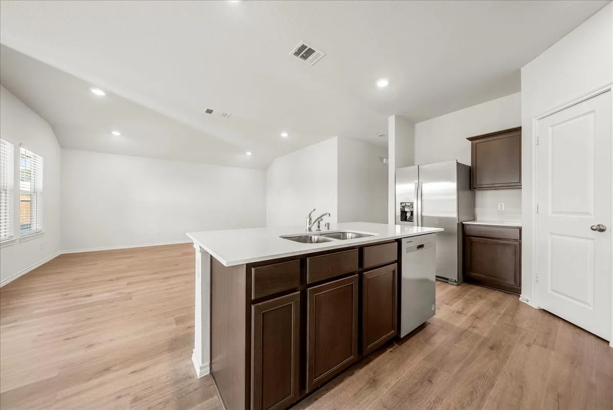 Single Family Residence For Rent in Denton County , 1532 Skyline Drive, Denton, Texas 76207, 4 Bedroom, 2 Bathroom, 2 Garage spaces, 1,793 Sqft, built in 2024, mls#21343373, Real Estate Agent in Denton, Homes For Rent in Denton county, Homes For Rent in Denton, Realtor in Denton Texas, Real Estate Brokerage Independent Realty Texas, Luminita Cordes Realtor