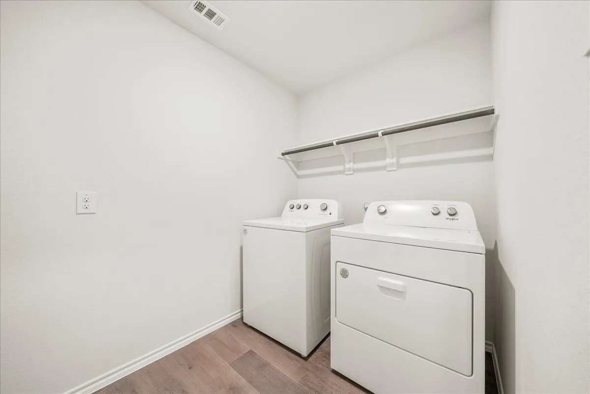 Single Family Residence For Rent in Denton County , 1532 Skyline Drive, Denton, Texas 76207, 4 Bedroom, 2 Bathroom, 2 Garage spaces, 1,793 Sqft, built in 2024, mls#21343373, Real Estate Agent in Denton, Homes For Rent in Denton county, Homes For Rent in Denton, Realtor in Denton Texas, Real Estate Brokerage Independent Realty Texas, Luminita Cordes Realtor