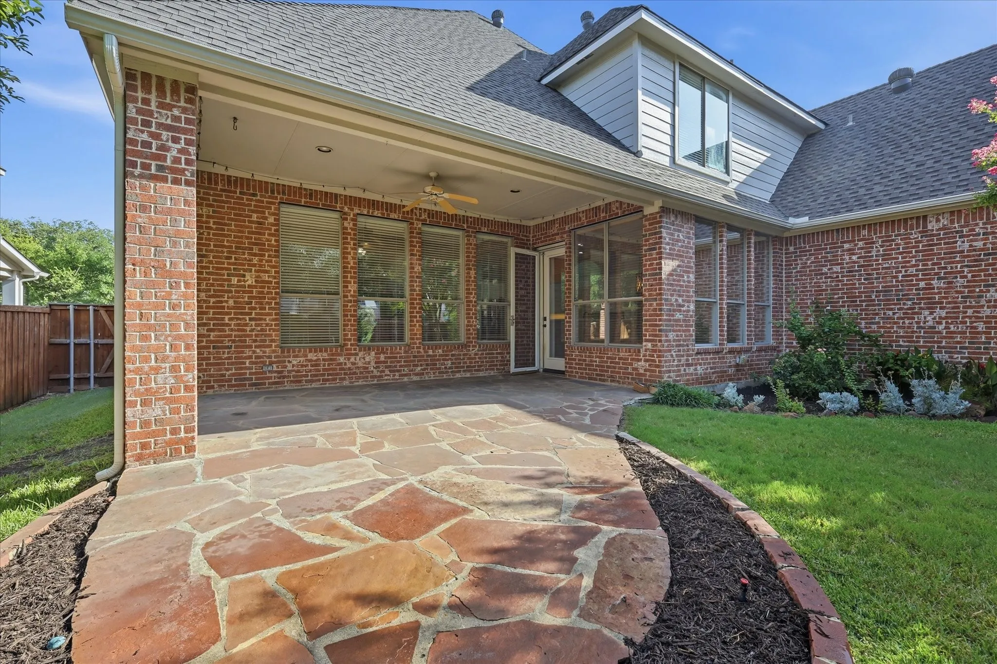 Single Family Residence For Rent in Collin County , 1405 Salado Drive, Allen, Texas 75013, 4 Bedroom, 3 Bathroom, 2 Garage spaces, 3,098 Sqft, built in 2000, mls#21328170, Real Estate Agent in Allen, Homes For Rent in Collin county, Homes For Rent in Allen, Realtor in Allen Texas, Real Estate Brokerage Independent Realty Texas, Luminita Cordes Realtor