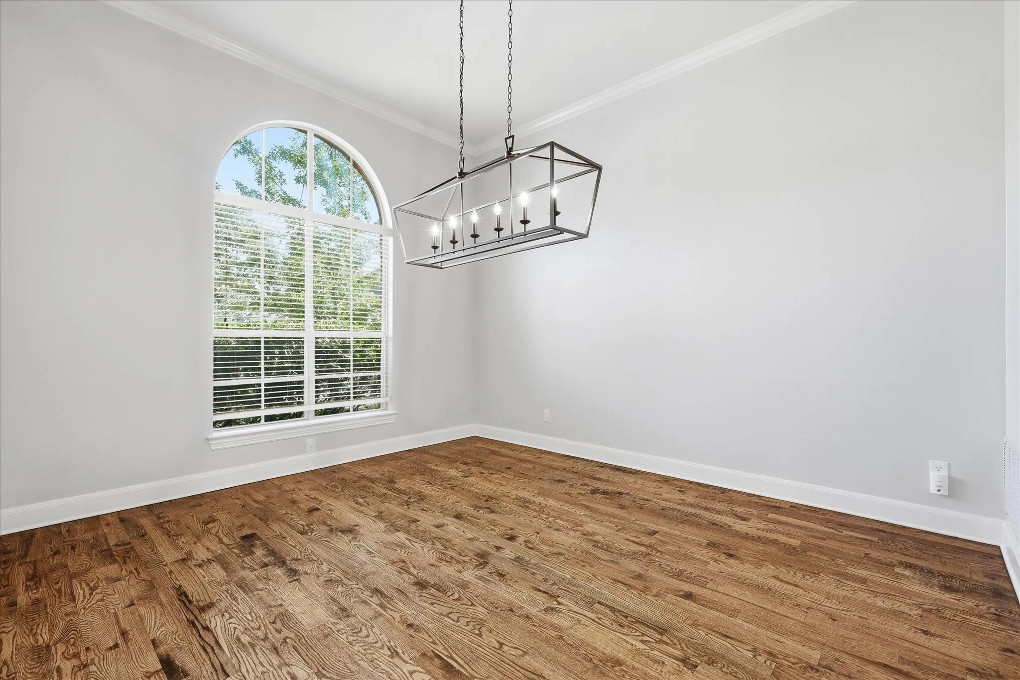 Single Family Residence For Rent in Collin County , 1405 Salado Drive, Allen, Texas 75013, 4 Bedroom, 3 Bathroom, 2 Garage spaces, 3,098 Sqft, built in 2000, mls#21328170, Real Estate Agent in Allen, Homes For Rent in Collin county, Homes For Rent in Allen, Realtor in Allen Texas, Real Estate Brokerage Independent Realty Texas, Luminita Cordes Realtor