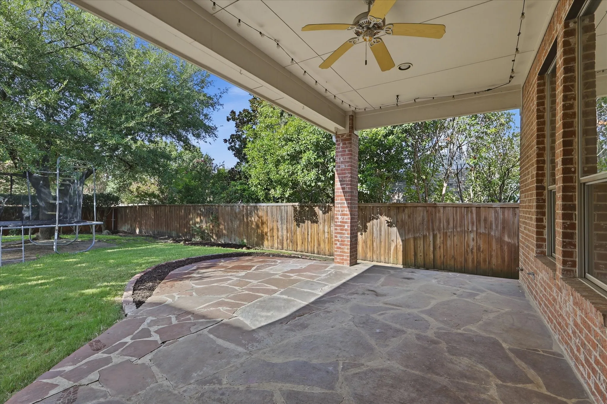 Single Family Residence For Rent in Collin County , 1405 Salado Drive, Allen, Texas 75013, 4 Bedroom, 3 Bathroom, 2 Garage spaces, 3,098 Sqft, built in 2000, mls#21328170, Real Estate Agent in Allen, Homes For Rent in Collin county, Homes For Rent in Allen, Realtor in Allen Texas, Real Estate Brokerage Independent Realty Texas, Luminita Cordes Realtor