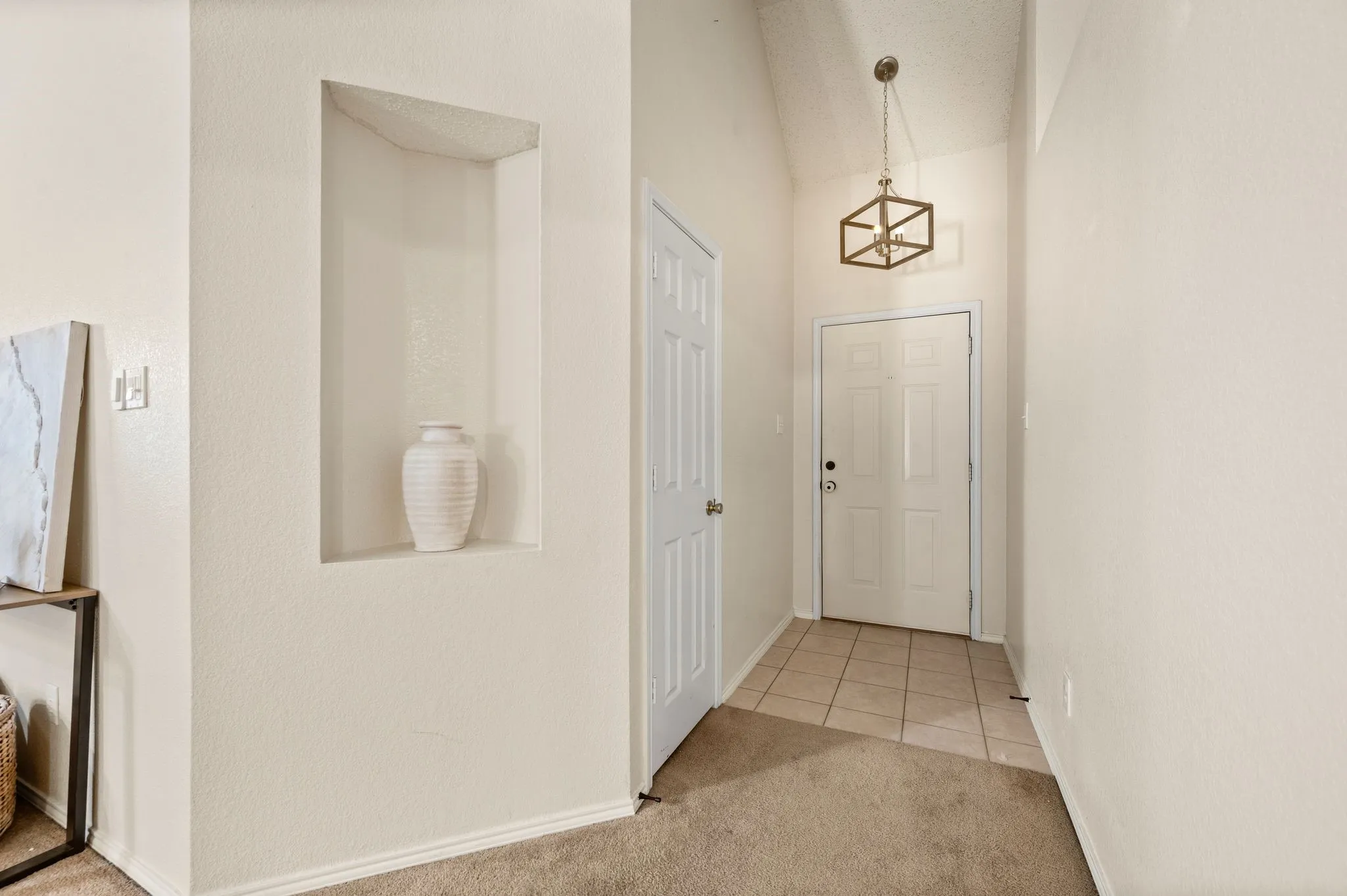Single Family Residence For Sale in Tarrant County , 4700 Woodhaven, Haltom City, Texas 76137, 3 Bedroom, 2 Bathroom, 2 Garage spaces, 1,980 Sqft, built in 2002, mls#21346296, Real Estate Agent in Haltom City, Homes For Sale in Tarrant county, Homes For Sale in Haltom City, Realtor in Haltom City Texas, Real Estate Brokerage Independent Realty Texas, Luminita Cordes Realtor