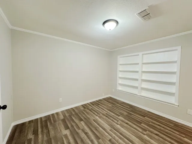 Single Family Residence For Sale in Comanche County , 302 W Highland Avenue, Comanche, Texas 76442, 4 Bedroom, 3 Bathroom, 3 Garage spaces, 2,746 Sqft, built in 1940, mls#21346814, Real Estate Agent in Comanche, Homes For Sale in Comanche county, Homes For Sale in Comanche, Realtor in Comanche Texas, Real Estate Brokerage Independent Realty Texas, Luminita Cordes Realtor