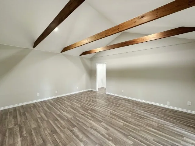 Single Family Residence For Sale in Comanche County , 302 W Highland Avenue, Comanche, Texas 76442, 4 Bedroom, 3 Bathroom, 3 Garage spaces, 2,746 Sqft, built in 1940, mls#21346814, Real Estate Agent in Comanche, Homes For Sale in Comanche county, Homes For Sale in Comanche, Realtor in Comanche Texas, Real Estate Brokerage Independent Realty Texas, Luminita Cordes Realtor