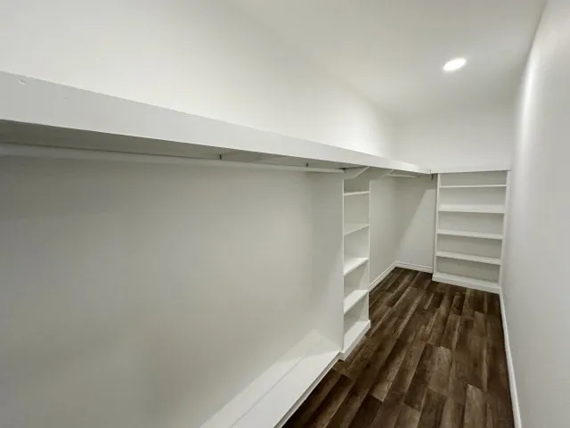 Single Family Residence For Sale in Comanche County , 302 W Highland Avenue, Comanche, Texas 76442, 4 Bedroom, 3 Bathroom, 3 Garage spaces, 2,746 Sqft, built in 1940, mls#21346814, Real Estate Agent in Comanche, Homes For Sale in Comanche county, Homes For Sale in Comanche, Realtor in Comanche Texas, Real Estate Brokerage Independent Realty Texas, Luminita Cordes Realtor