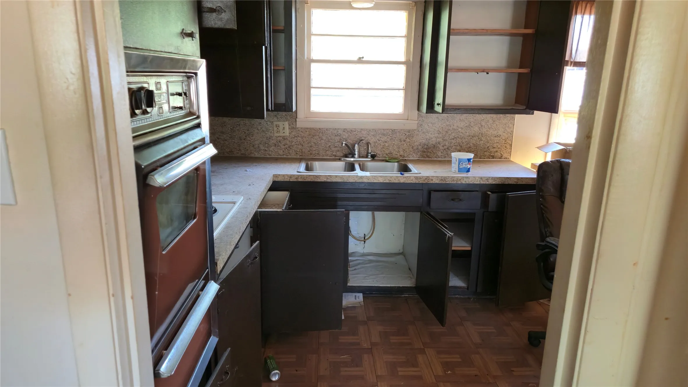 Single Family Residence For Sale in Taylor County , 2150 Bridge Avenue, Abilene, Texas 79603, 3 Bedroom, 1 Bathroom, 1 Garage spaces, 1,077 Sqft, built in 1959, mls#21346687, Real Estate Agent in Abilene, Homes For Sale in Taylor county, Homes For Sale in Abilene, Realtor in Abilene Texas, Real Estate Brokerage Independent Realty Texas, Luminita Cordes Realtor