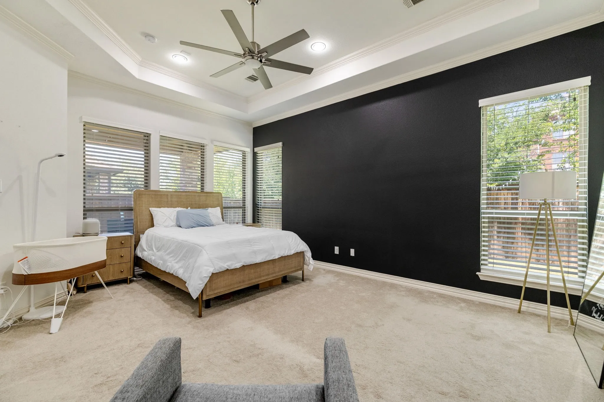 Single Family Residence For Sale in Dallas County , 2029 N Hill Drive, Irving, Texas 75038, 4 Bedroom, 3 Bathroom, 2 Garage spaces, 3,638 Sqft, built in 2016, mls#21343017, Real Estate Agent in Irving, Homes For Sale in Dallas county, Homes For Sale in Irving, Realtor in Irving Texas, Real Estate Brokerage Independent Realty Texas, Luminita Cordes Realtor