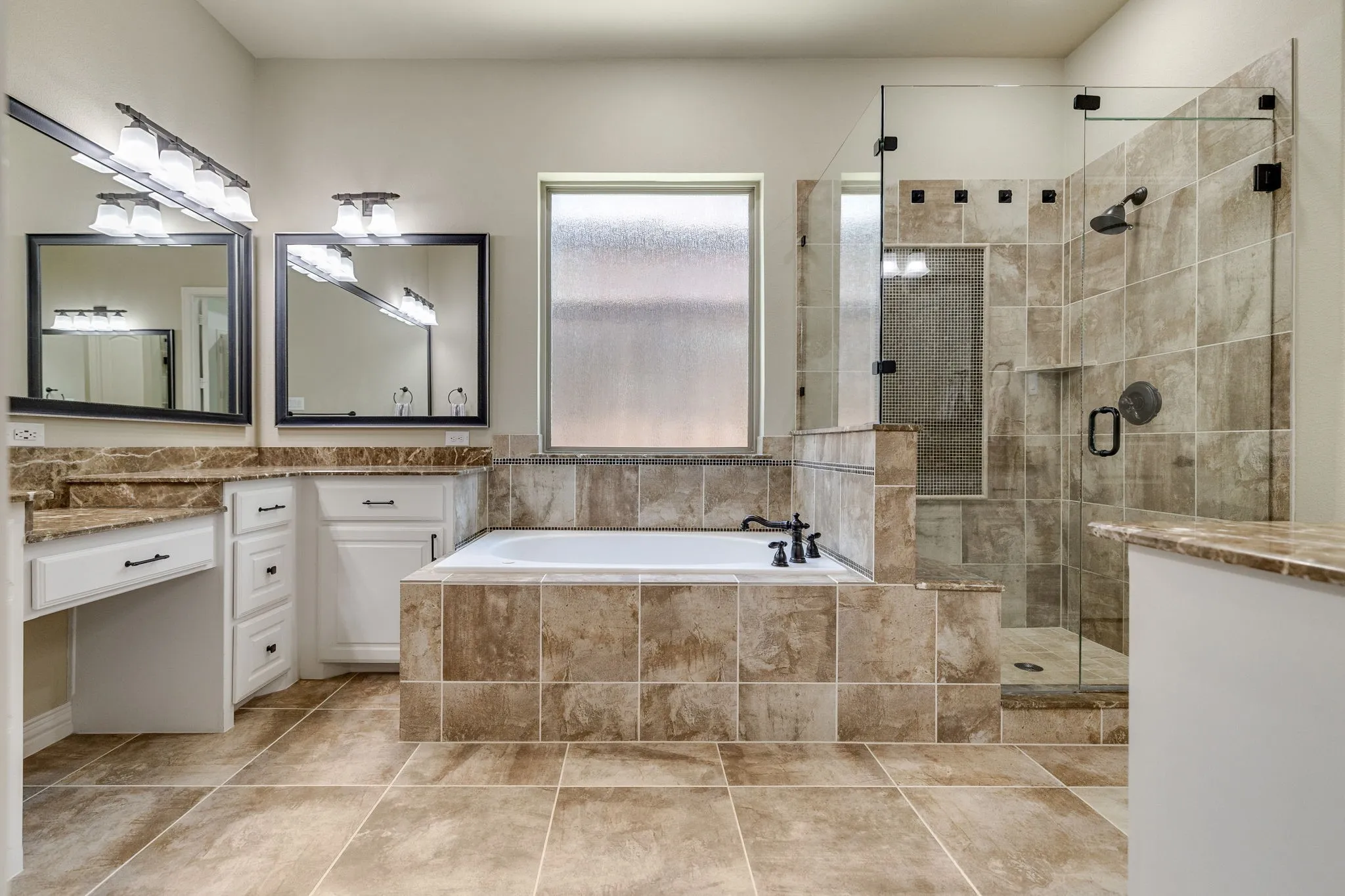 Single Family Residence For Sale in Dallas County , 2029 N Hill Drive, Irving, Texas 75038, 4 Bedroom, 3 Bathroom, 2 Garage spaces, 3,638 Sqft, built in 2016, mls#21343017, Real Estate Agent in Irving, Homes For Sale in Dallas county, Homes For Sale in Irving, Realtor in Irving Texas, Real Estate Brokerage Independent Realty Texas, Luminita Cordes Realtor