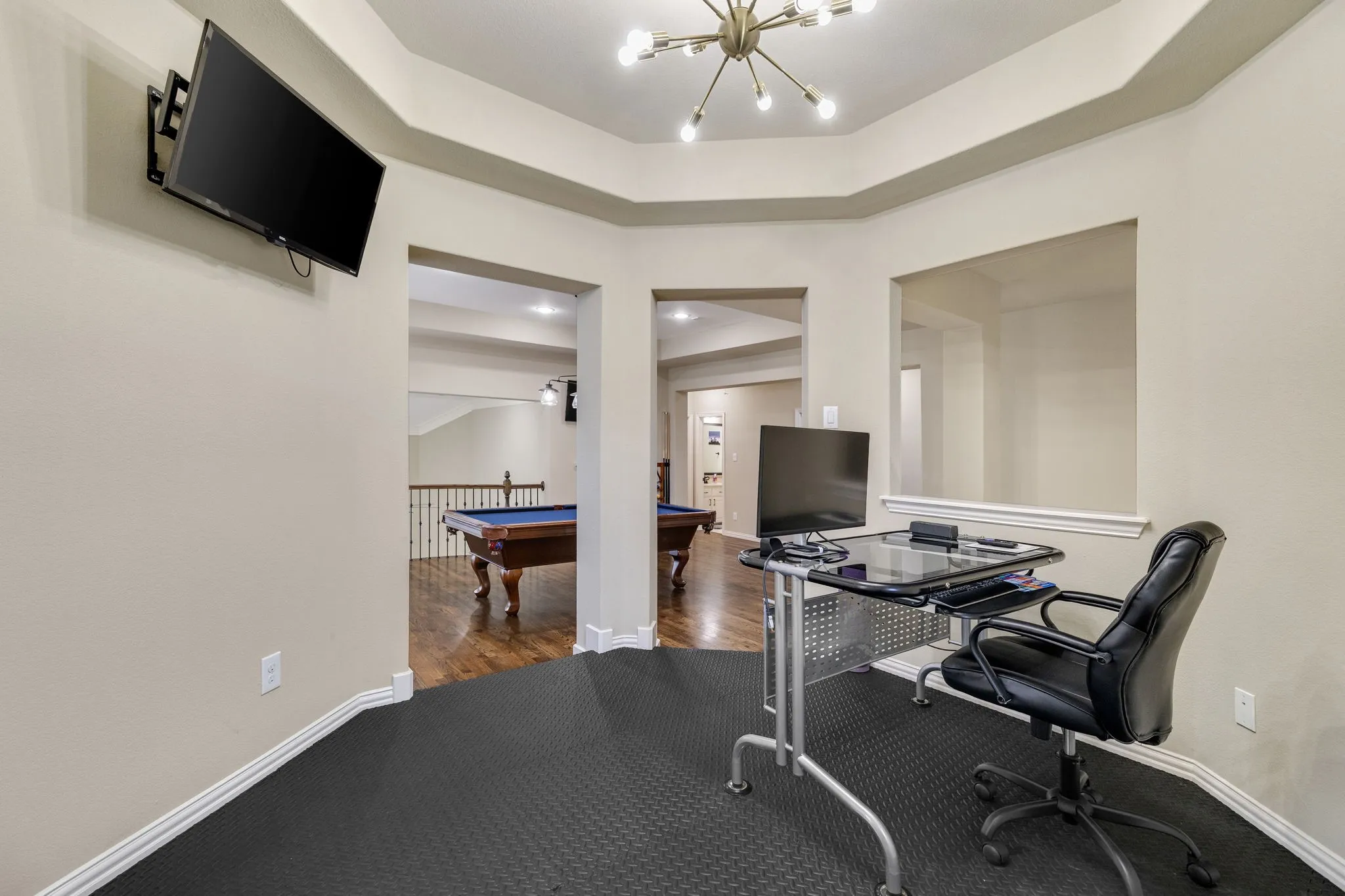 Single Family Residence For Sale in Dallas County , 2029 N Hill Drive, Irving, Texas 75038, 4 Bedroom, 3 Bathroom, 2 Garage spaces, 3,638 Sqft, built in 2016, mls#21343017, Real Estate Agent in Irving, Homes For Sale in Dallas county, Homes For Sale in Irving, Realtor in Irving Texas, Real Estate Brokerage Independent Realty Texas, Luminita Cordes Realtor