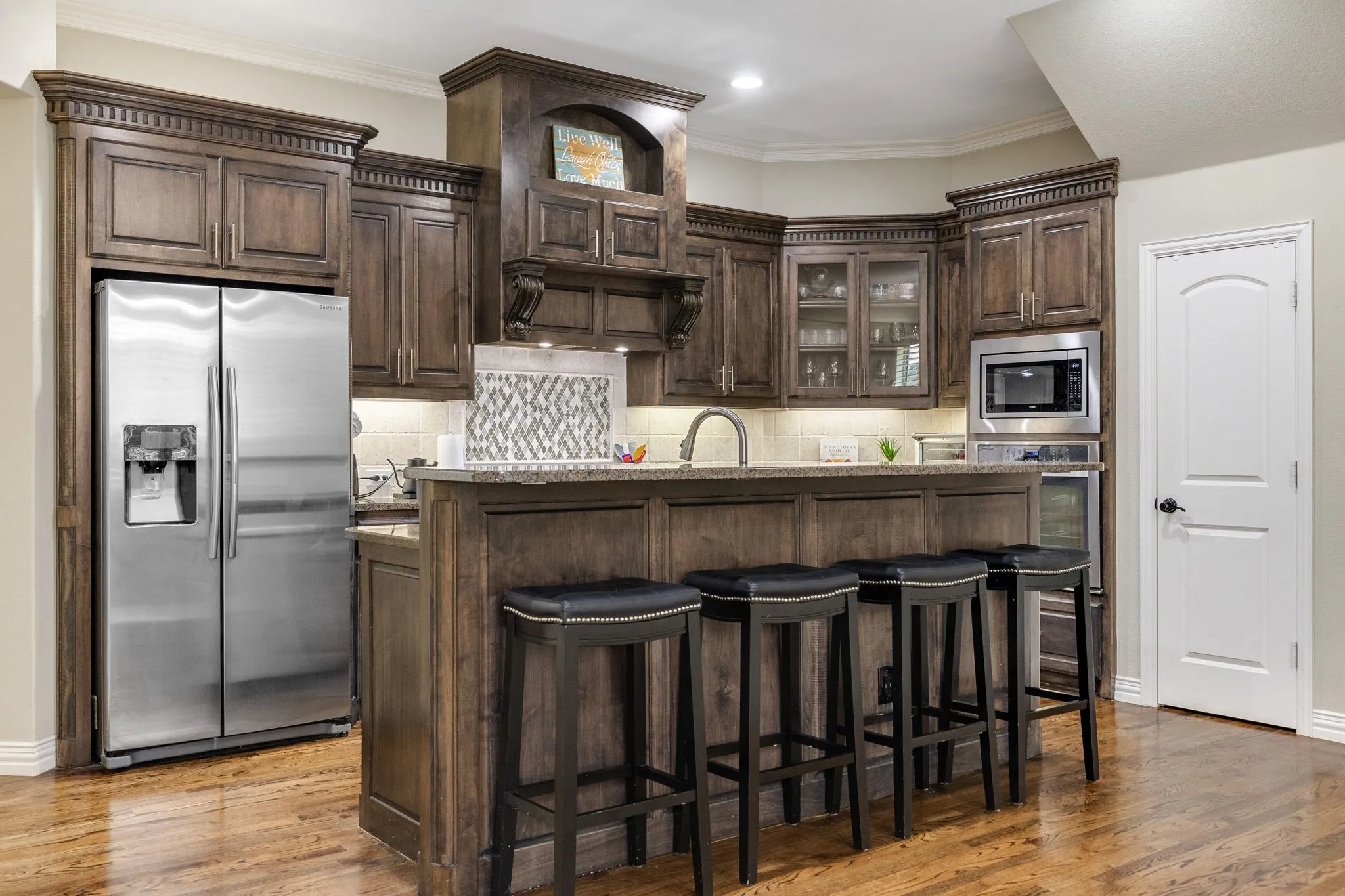 Single Family Residence For Sale in Dallas County , 2029 N Hill Drive, Irving, Texas 75038, 4 Bedroom, 3 Bathroom, 2 Garage spaces, 3,638 Sqft, built in 2016, mls#21343017, Real Estate Agent in Irving, Homes For Sale in Dallas county, Homes For Sale in Irving, Realtor in Irving Texas, Real Estate Brokerage Independent Realty Texas, Luminita Cordes Realtor