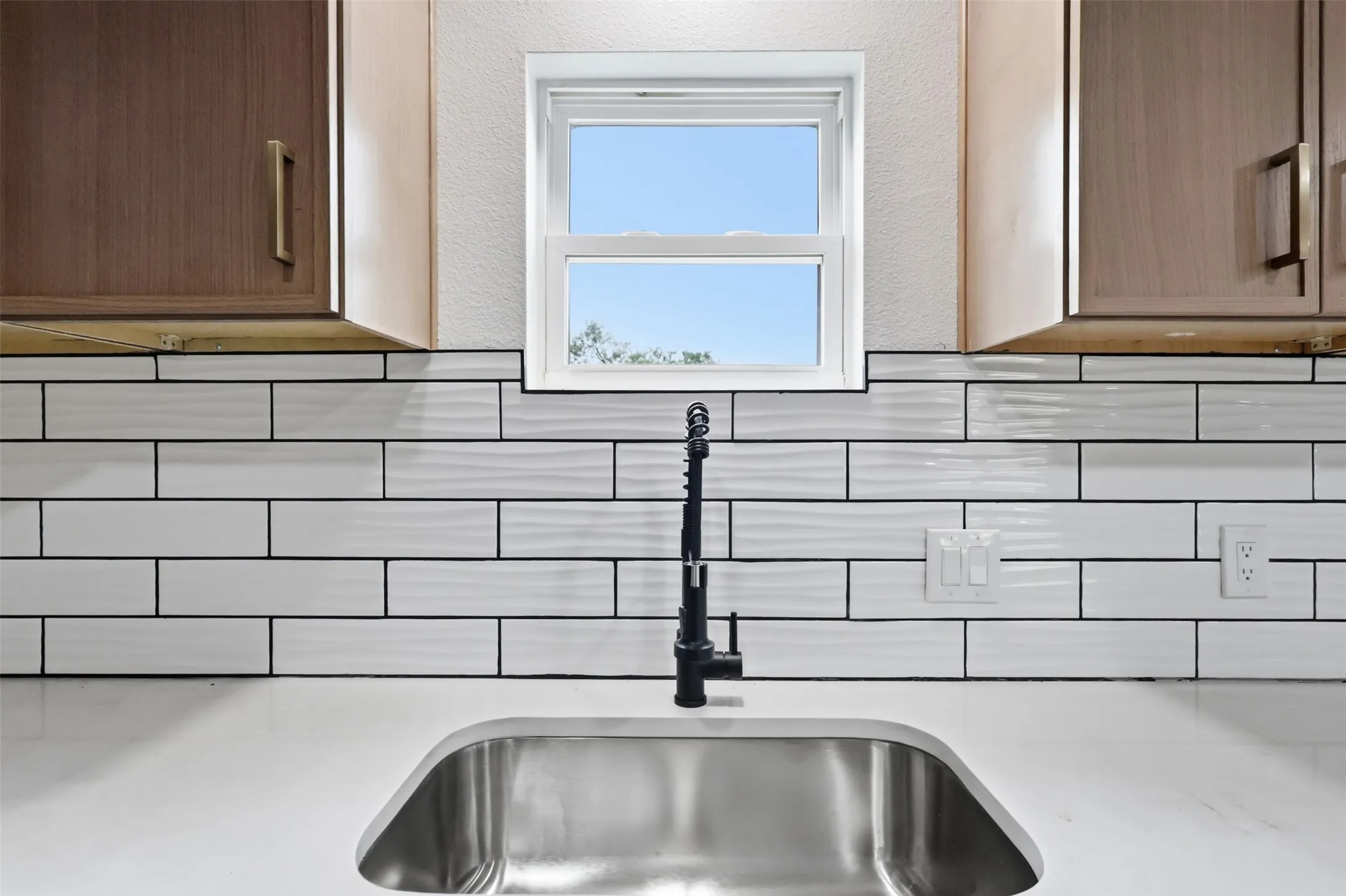 Single Family Residence For Sale in Palo Pinto County , 3239 Fm 2256, Mineral Wells, Texas 76067, 4 Bedroom, 3 Bathroom, 4 Garage spaces, 1,800 Sqft, built in 1955, mls#21340057, Real Estate Agent in Mineral Wells, Homes For Sale in Palo Pinto county, Homes For Sale in Mineral Wells, Realtor in Mineral Wells Texas, Real Estate Brokerage Independent Realty Texas, Luminita Cordes Realtor