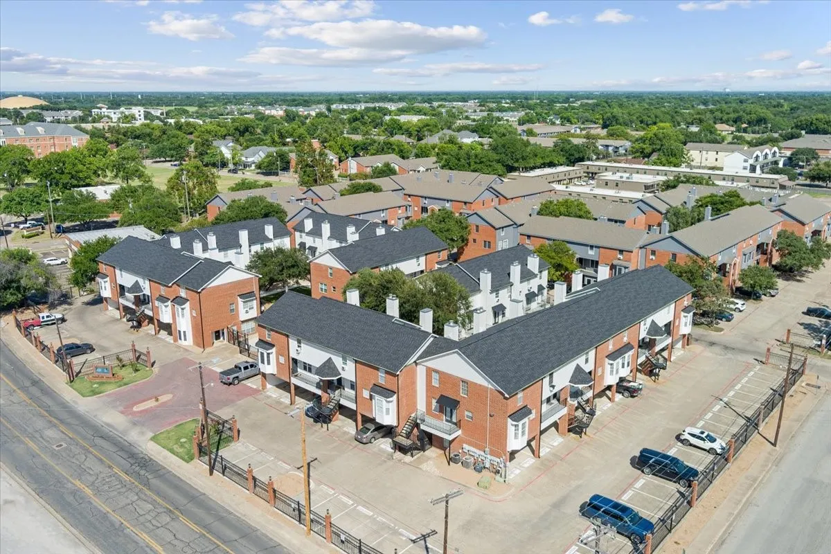 Experience the convenience of Baylor living in one of the area's most sought-after walkable locations.