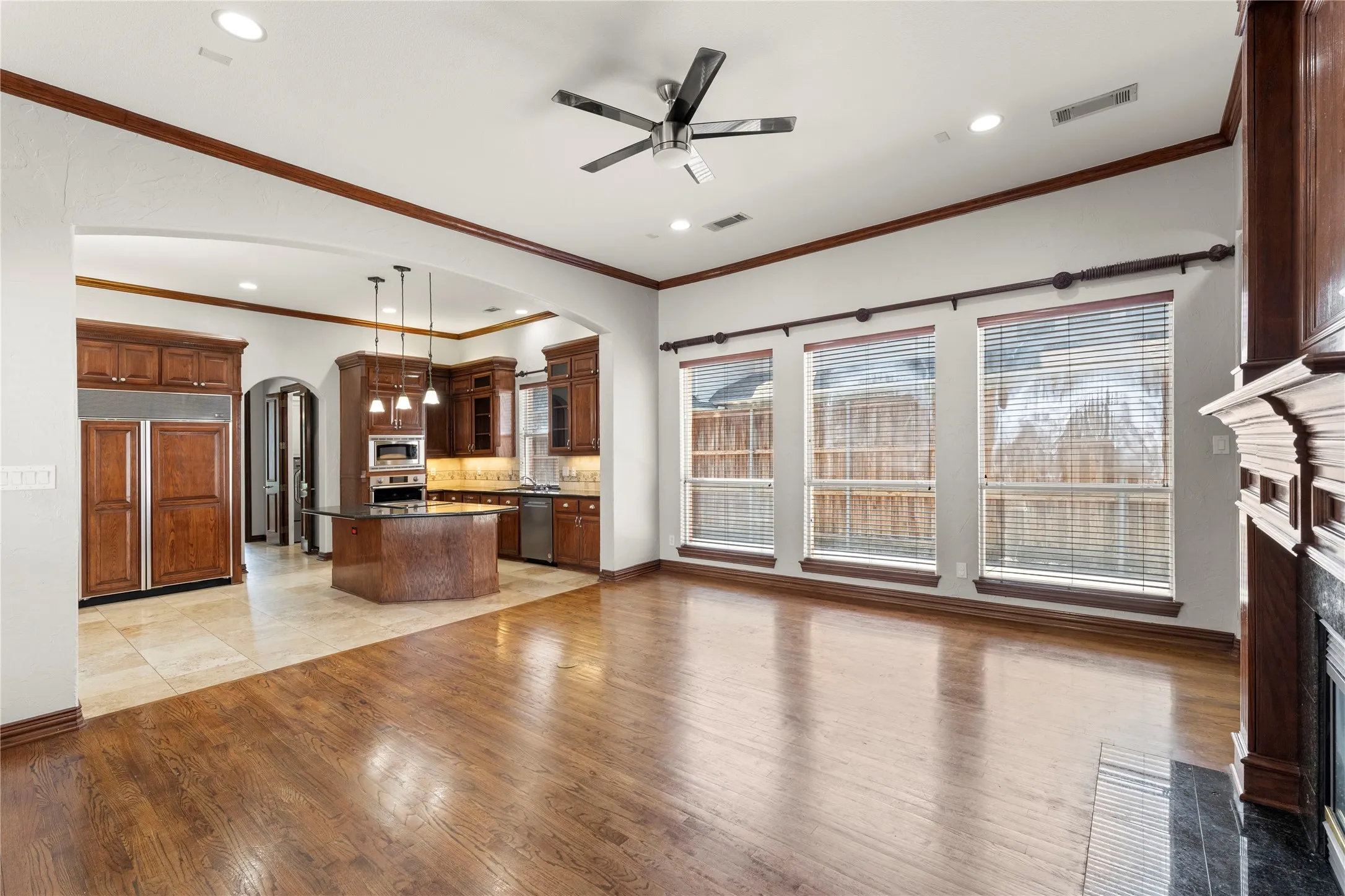 Single Family Residence For Rent in Collin County , 5905 Dorset Drive, Plano, Texas 75093, 5 Bedroom, 7 Bathroom, 2 Garage spaces, 3,839 Sqft, built in 2001, mls#21346738, Real Estate Agent in Plano, Homes For Rent in Collin county, Homes For Rent in Plano, Realtor in Plano Texas, Real Estate Brokerage Independent Realty Texas, Luminita Cordes Realtor