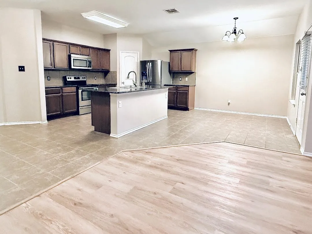Single Family Residence For Sale in Collin County , 1224 Rainer Drive, Princeton, Texas 75407, 4 Bedroom, 2 Bathroom, 2 Garage spaces, 1,597 Sqft, built in 2014, mls#21346875, Real Estate Agent in Princeton, Homes For Sale in Collin county, Homes For Sale in Princeton, Realtor in Princeton Texas, Real Estate Brokerage Independent Realty Texas, Luminita Cordes Realtor