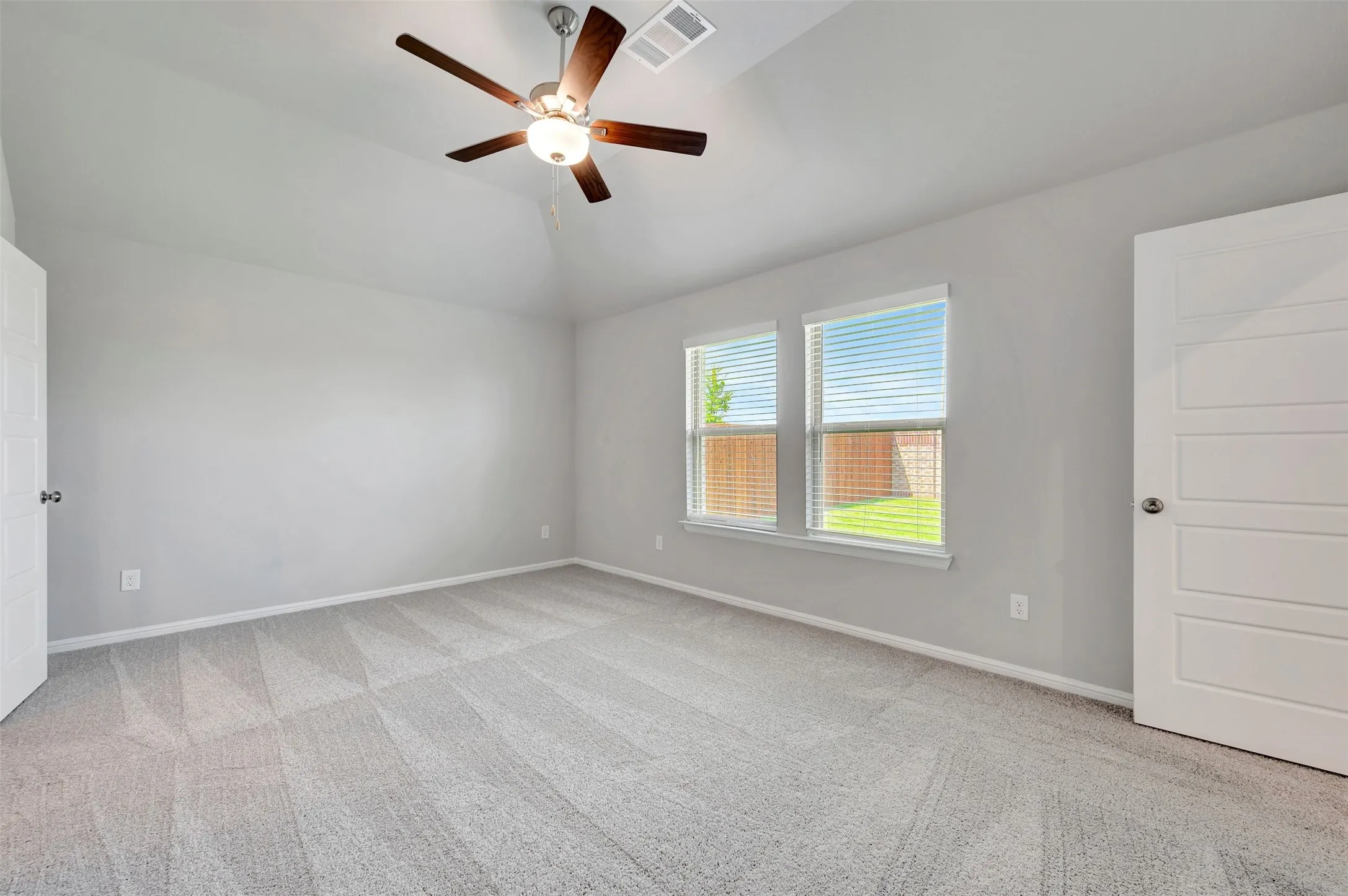 Single Family Residence For Sale in Denton County , 122 Hudson Lane, Justin, Texas 76247, 4 Bedroom, 3 Bathroom, 2 Garage spaces, 2,894 Sqft, built in 2026, mls#21340553, Real Estate Agent in Justin, Homes For Sale in Denton county, Homes For Sale in Justin, Realtor in Justin Texas, Real Estate Brokerage Independent Realty Texas, Luminita Cordes Realtor