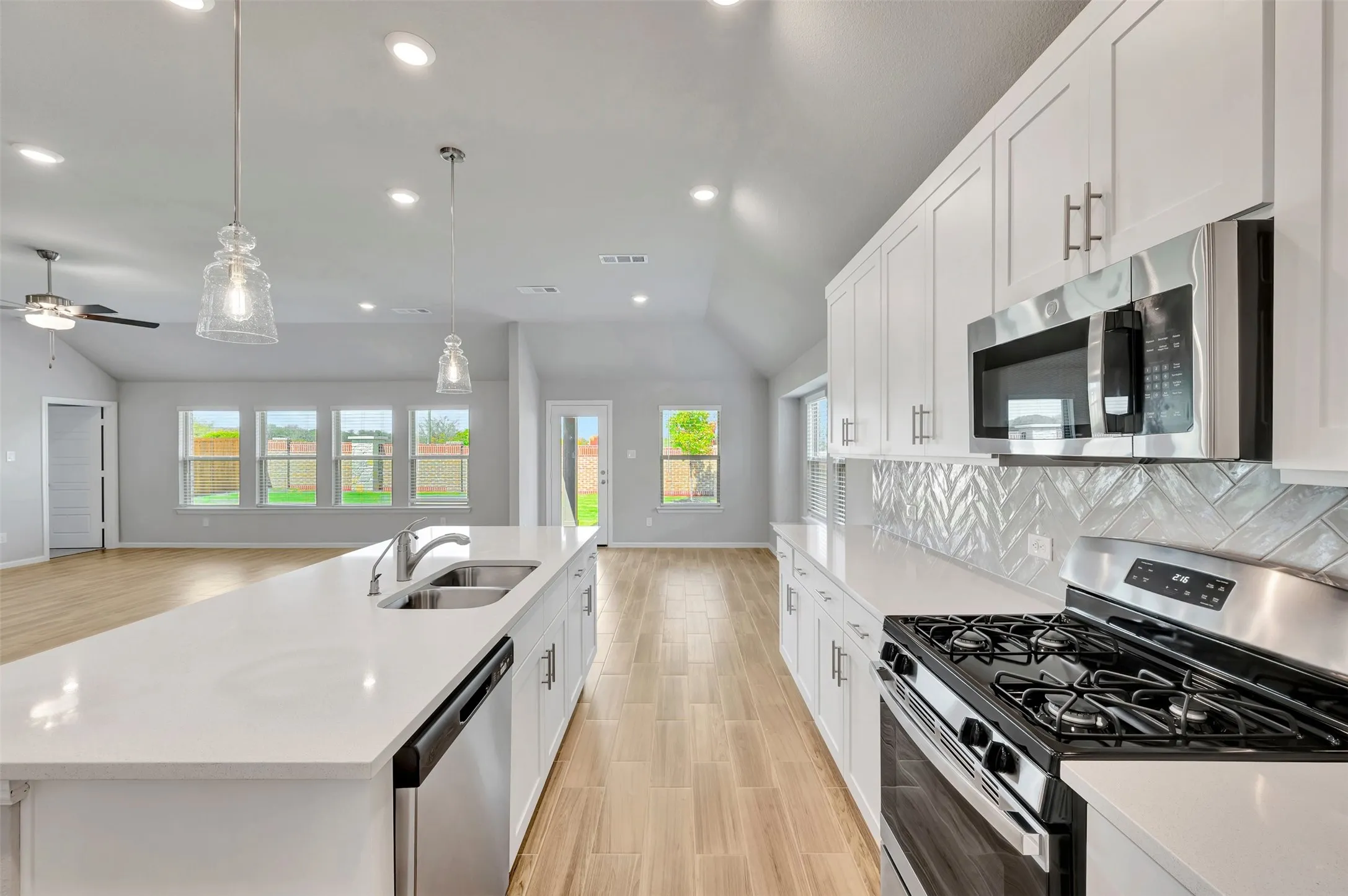 Single Family Residence For Sale in Denton County , 122 Hudson Lane, Justin, Texas 76247, 4 Bedroom, 3 Bathroom, 2 Garage spaces, 2,894 Sqft, built in 2026, mls#21340553, Real Estate Agent in Justin, Homes For Sale in Denton county, Homes For Sale in Justin, Realtor in Justin Texas, Real Estate Brokerage Independent Realty Texas, Luminita Cordes Realtor
