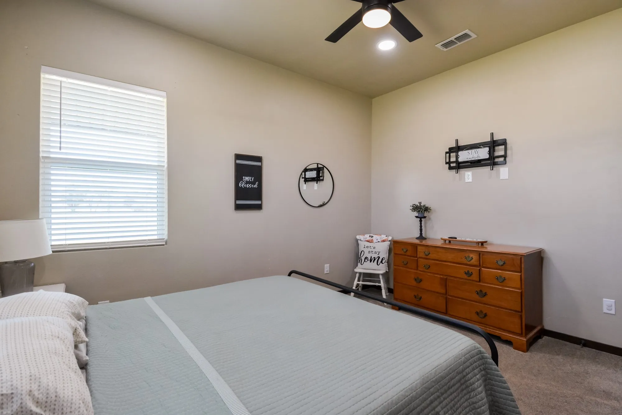 Bedroom featuring a window with horizontal blinds, overhead ceiling fan, recessed lighting, and carpet flooring