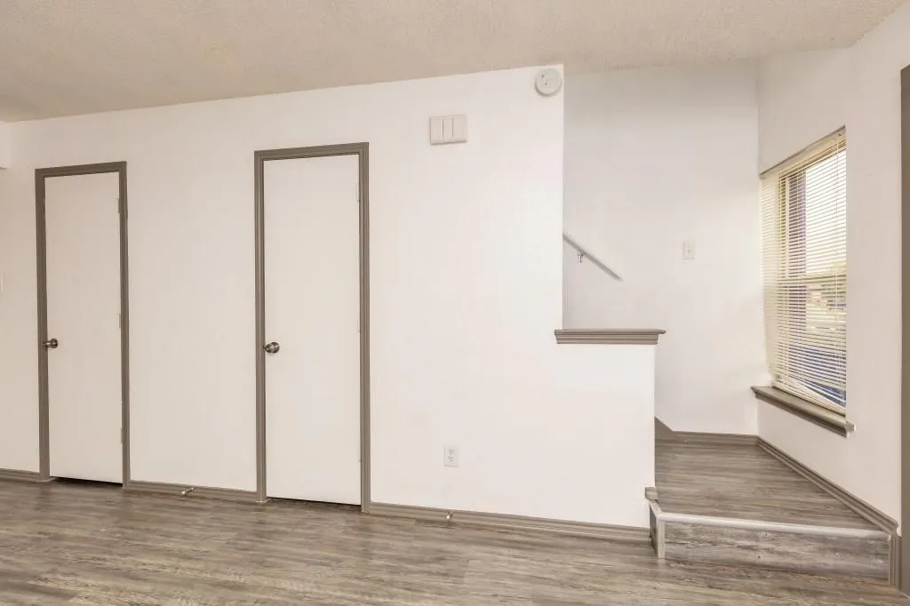 Quadruplex For Sale in Tarrant County , 213 Cambridge Drive, Saginaw, Texas 76179, 8 Bedrooms, 8 Bathrooms, Garage spaces, 0 Sqft, built in 1983, Price $850,000, mls#21346892, Real Estate Agent in Saginaw, Homes For Sale in Tarrant county, Homes For Sale in Saginaw, Realtor in Saginaw Texas, Real Estate Brokerage Independent Realty Texas, Luminita Cordes Realtor