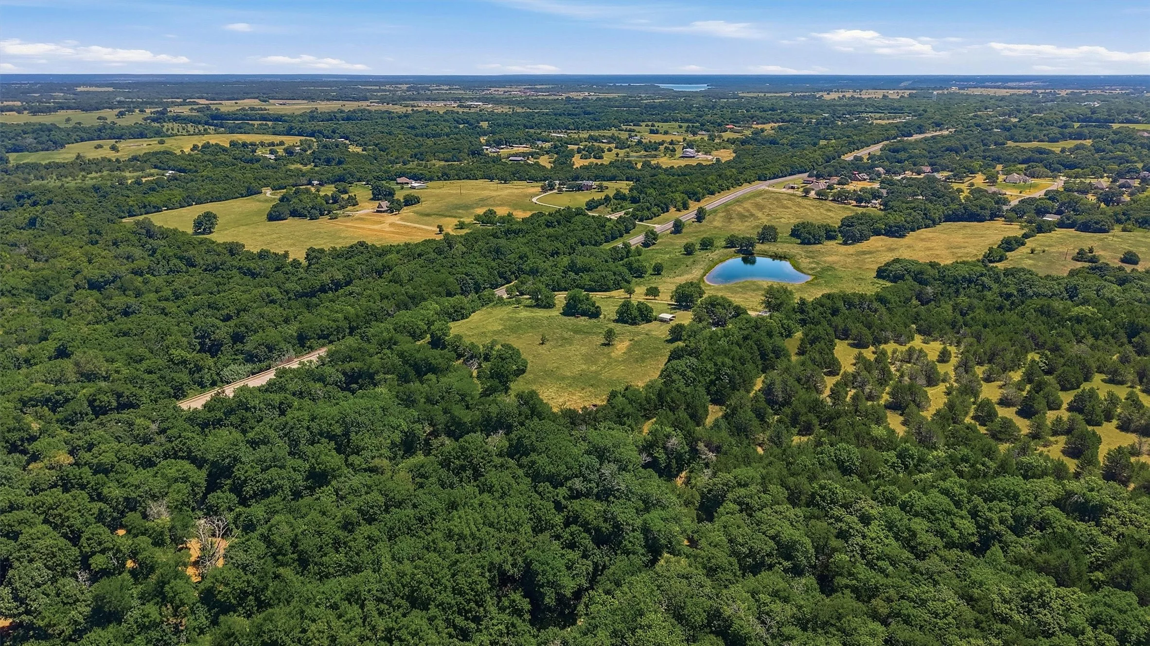 Farm For Sale in Grayson County , 3636 State Highway 56, Bells, Texas 75414, 3 Bedroom, 1 Bathroom, Garage spaces, 1,025 Sqft, built in 1965, mls#21344700, Real Estate Agent in Bells, Homes For Sale in Grayson county, Homes For Sale in Bells, Realtor in Bells Texas, Real Estate Brokerage Independent Realty Texas, Luminita Cordes Realtor