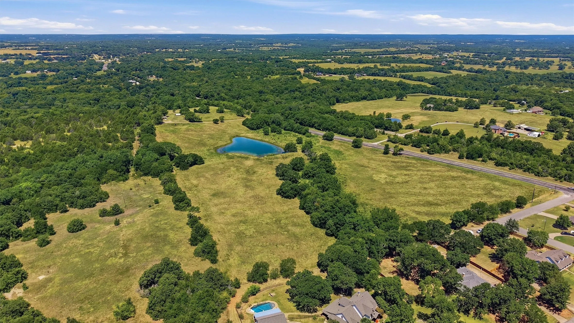 Farm For Sale in Grayson County , 3636 State Highway 56, Bells, Texas 75414, 3 Bedroom, 1 Bathroom, Garage spaces, 1,025 Sqft, built in 1965, mls#21344700, Real Estate Agent in Bells, Homes For Sale in Grayson county, Homes For Sale in Bells, Realtor in Bells Texas, Real Estate Brokerage Independent Realty Texas, Luminita Cordes Realtor