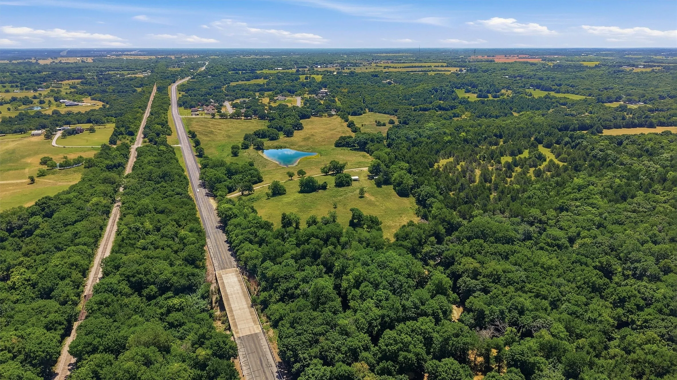 Farm For Sale in Grayson County , 3636 State Highway 56, Bells, Texas 75414, 3 Bedroom, 1 Bathroom, Garage spaces, 1,025 Sqft, built in 1965, mls#21344700, Real Estate Agent in Bells, Homes For Sale in Grayson county, Homes For Sale in Bells, Realtor in Bells Texas, Real Estate Brokerage Independent Realty Texas, Luminita Cordes Realtor