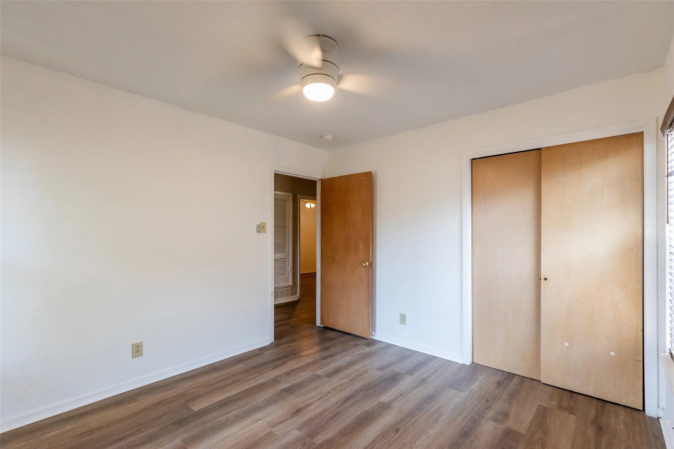 Single Family Residence For Sale in Taylor County , 2152 Westview Drive, Abilene, Texas 79603, 3 Bedroom, 2 Bathroom, Garage spaces, 1,648 Sqft, built in 1959, mls#21346881, Real Estate Agent in Abilene, Homes For Sale in Taylor county, Homes For Sale in Abilene, Realtor in Abilene Texas, Real Estate Brokerage Independent Realty Texas, Luminita Cordes Realtor