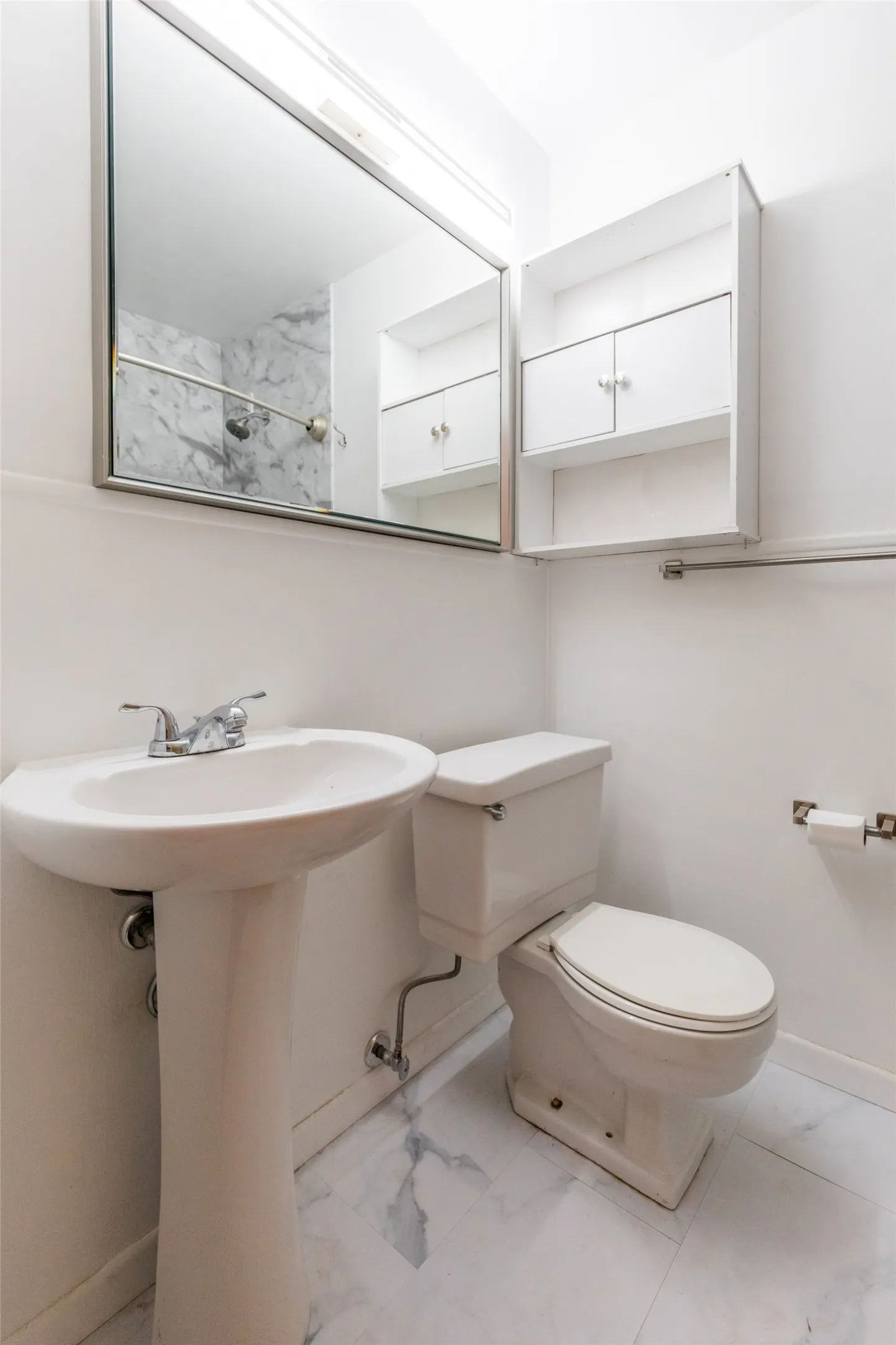Single Family Residence For Sale in Taylor County , 2152 Westview Drive, Abilene, Texas 79603, 3 Bedroom, 2 Bathroom, Garage spaces, 1,648 Sqft, built in 1959, mls#21346881, Real Estate Agent in Abilene, Homes For Sale in Taylor county, Homes For Sale in Abilene, Realtor in Abilene Texas, Real Estate Brokerage Independent Realty Texas, Luminita Cordes Realtor