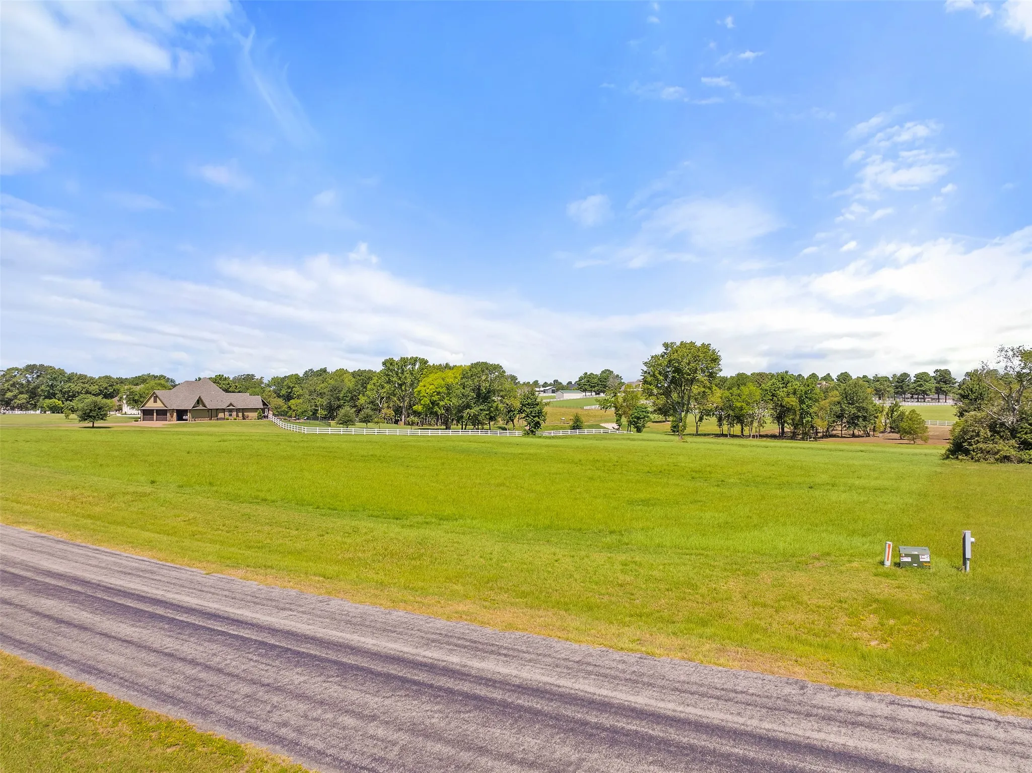 Improved Land For Sale in Smith County , 23050 Bridle View Drive, Lindale, Texas 75771, 0, 0, Garage spaces, 0 Sqft, built in 0, Price $171,050, mls#21346907, Real Estate Agent in Lindale, Homes For Sale in Smith county, Homes For Sale in Lindale, Realtor in Lindale Texas, Real Estate Brokerage Independent Realty Texas, Luminita Cordes Realtor