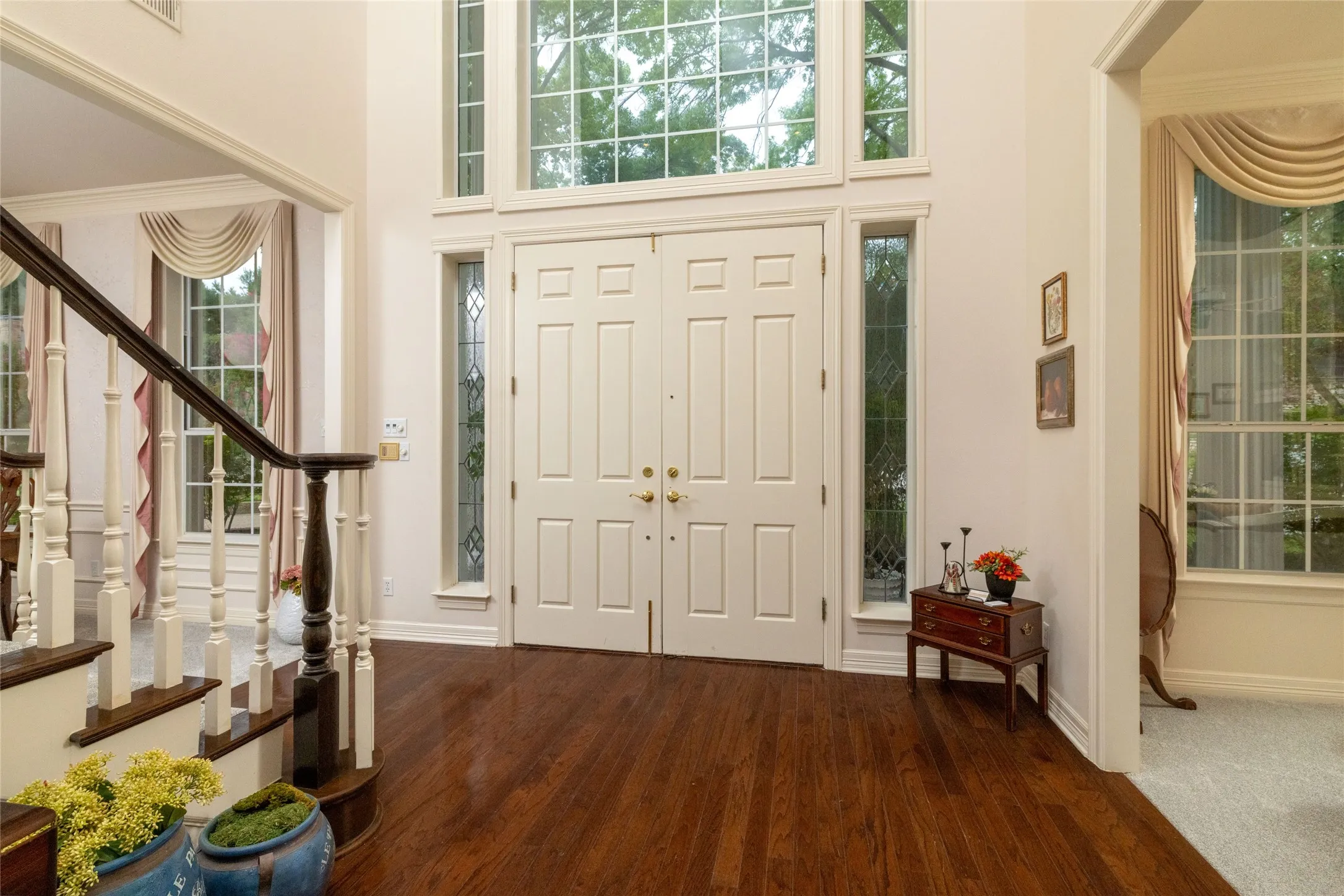 Single Family Residence For Sale in Tarrant County , 4106 Trail Bend Court, Colleyville, Texas 76034, 4 Bedroom, 5 Bathroom, 3 Garage spaces, 4,354 Sqft, built in 1988, mls#21346797, Real Estate Agent in Colleyville, Homes For Sale in Tarrant county, Homes For Sale in Colleyville, Realtor in Colleyville Texas, Real Estate Brokerage Independent Realty Texas, Luminita Cordes Realtor