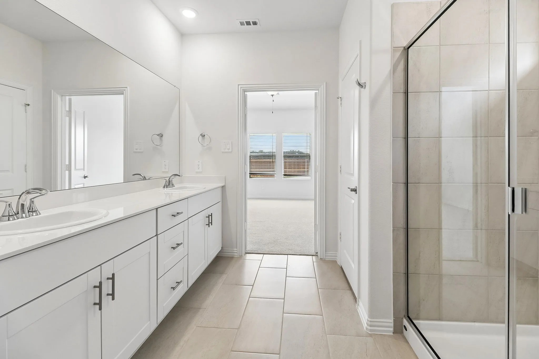 Photo is not of the actual home, but is an inspirational photo of builder’s model home and may depict options, furnishings, and/or decorator features that are not included.