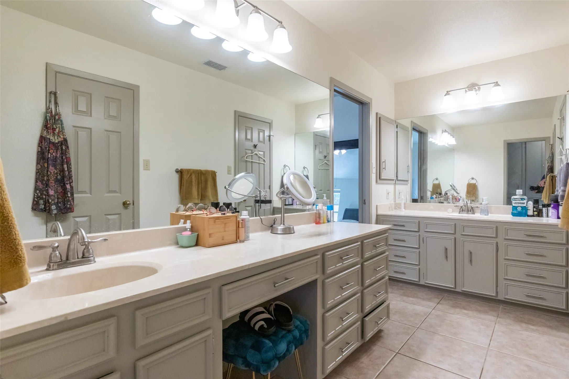 Single Family Residence For Sale in Taylor County , 5025 Patsye Ann Cove, Abilene, Texas 79606, 4 Bedroom, 2 Bathroom, 2 Garage spaces, 2,368 Sqft, built in 1982, mls#21345628, Real Estate Agent in Abilene, Homes For Sale in Taylor county, Homes For Sale in Abilene, Realtor in Abilene Texas, Real Estate Brokerage Independent Realty Texas, Luminita Cordes Realtor