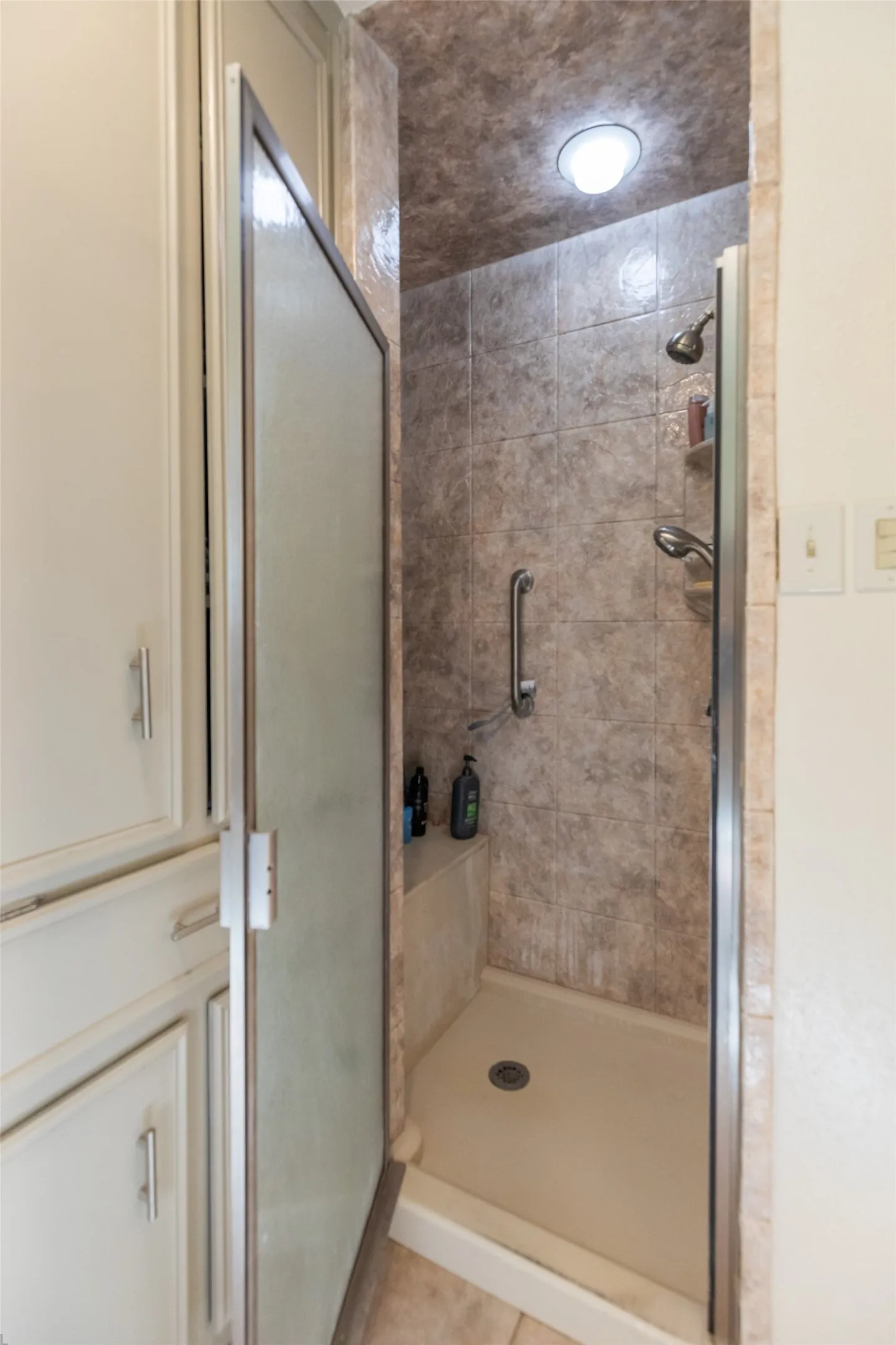 Single Family Residence For Sale in Taylor County , 5025 Patsye Ann Cove, Abilene, Texas 79606, 4 Bedroom, 2 Bathroom, 2 Garage spaces, 2,368 Sqft, built in 1982, mls#21345628, Real Estate Agent in Abilene, Homes For Sale in Taylor county, Homes For Sale in Abilene, Realtor in Abilene Texas, Real Estate Brokerage Independent Realty Texas, Luminita Cordes Realtor