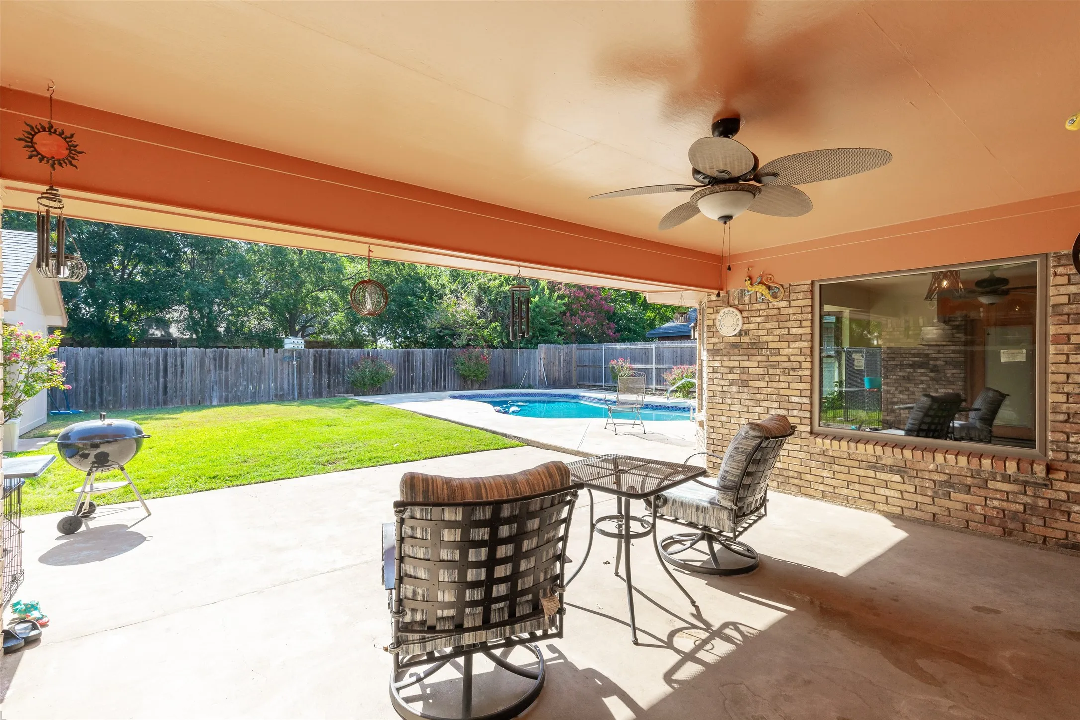 Single Family Residence For Sale in Taylor County , 5025 Patsye Ann Cove, Abilene, Texas 79606, 4 Bedroom, 2 Bathroom, 2 Garage spaces, 2,368 Sqft, built in 1982, mls#21345628, Real Estate Agent in Abilene, Homes For Sale in Taylor county, Homes For Sale in Abilene, Realtor in Abilene Texas, Real Estate Brokerage Independent Realty Texas, Luminita Cordes Realtor