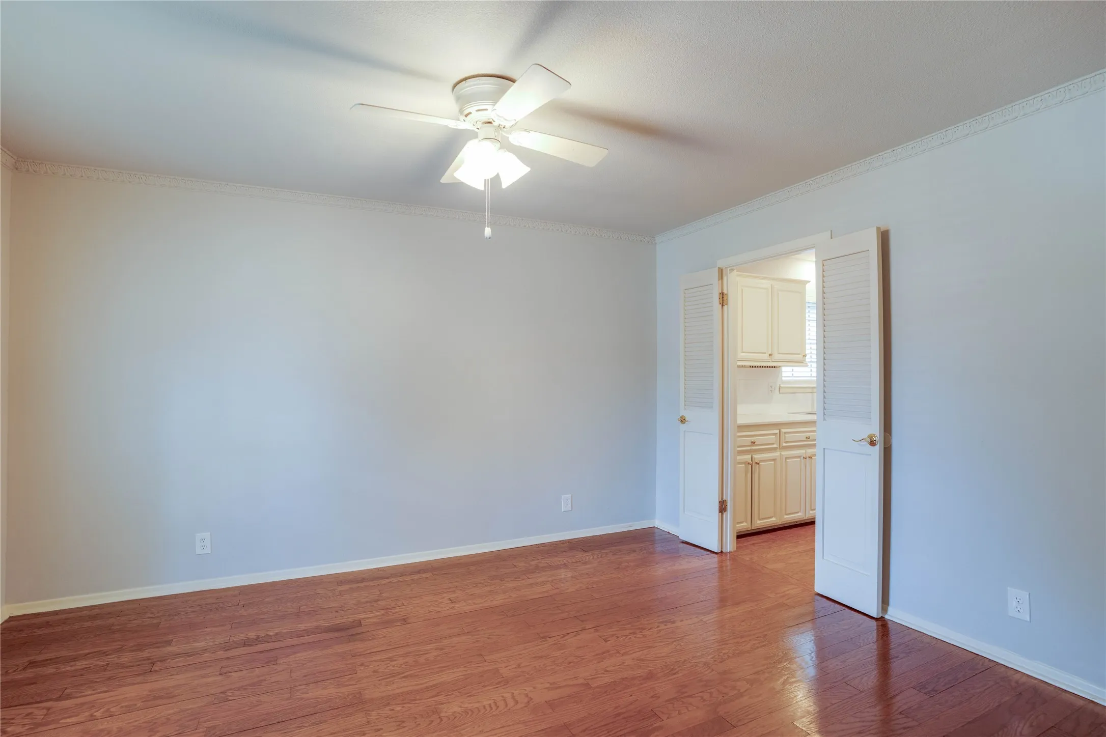 Single Family Residence For Rent in Grayson County , 615 Oxford Drive, Sherman, Texas 75092, 3 Bedroom, 2 Bathroom, 2 Garage spaces, 1,482 Sqft, built in 1969, mls#21346922, Real Estate Agent in Sherman, Homes For Rent in Grayson county, Homes For Rent in Sherman, Realtor in Sherman Texas, Real Estate Brokerage Independent Realty Texas, Luminita Cordes Realtor